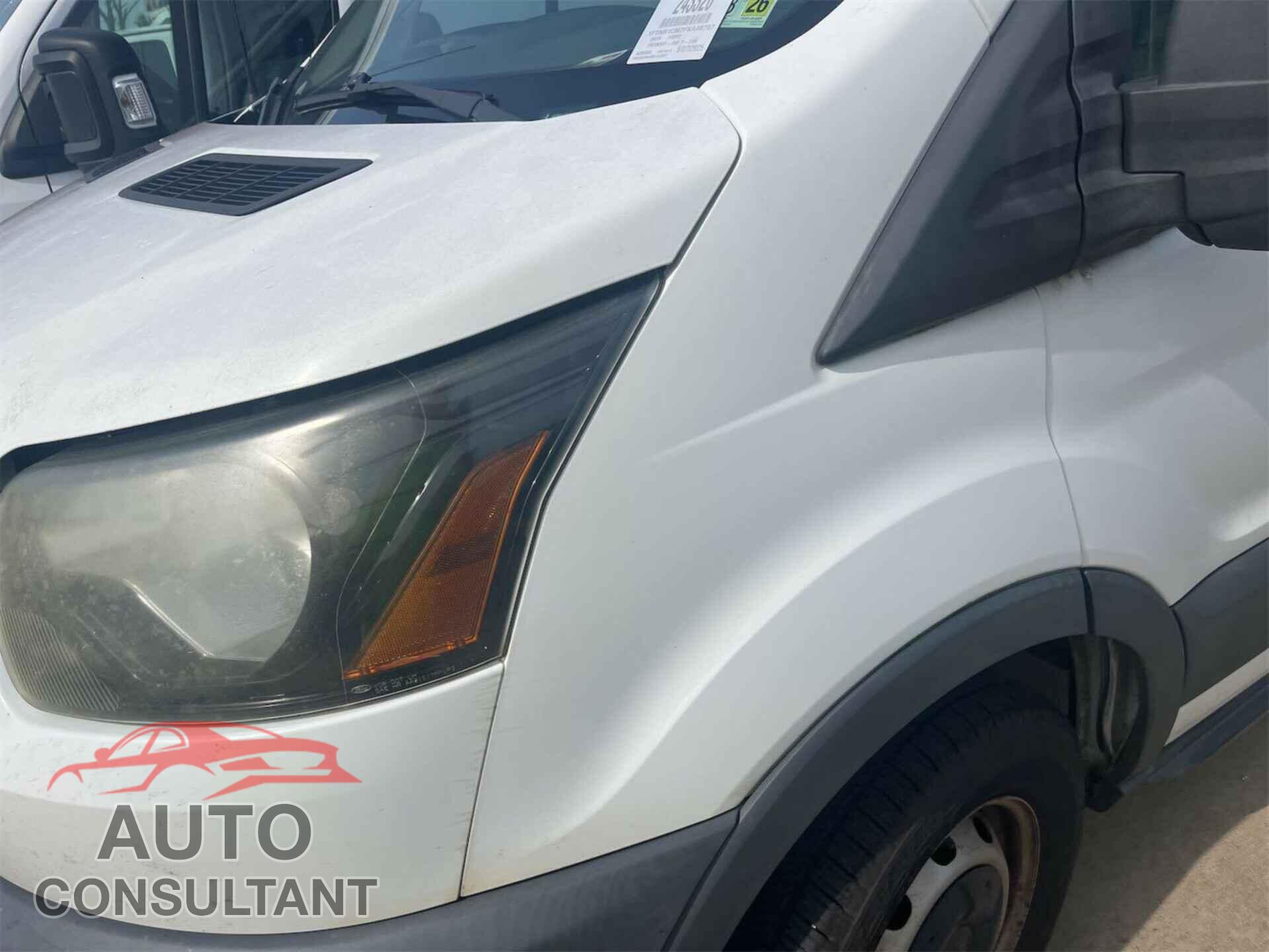 FORD TRANSIT 2015 - 1FTNR1CM2FKA48757
