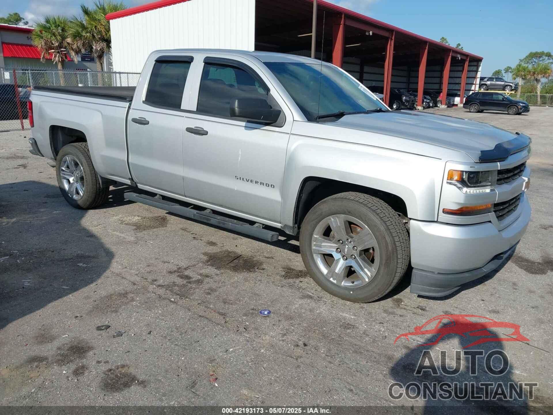 CHEVROLET SILVERADO 1500 2017 - 1GCRCPEC1HZ102862