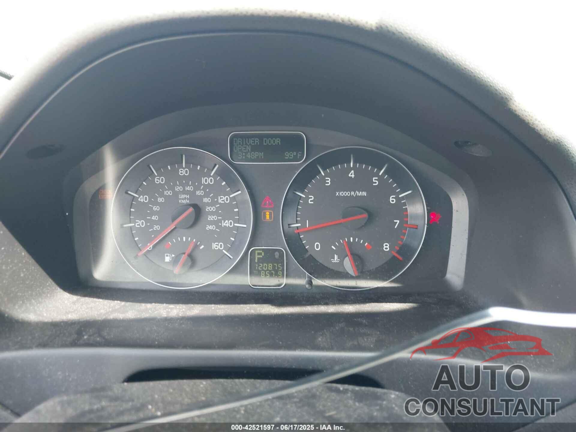 VOLVO C30 2013 - YV1672MK0D2305032