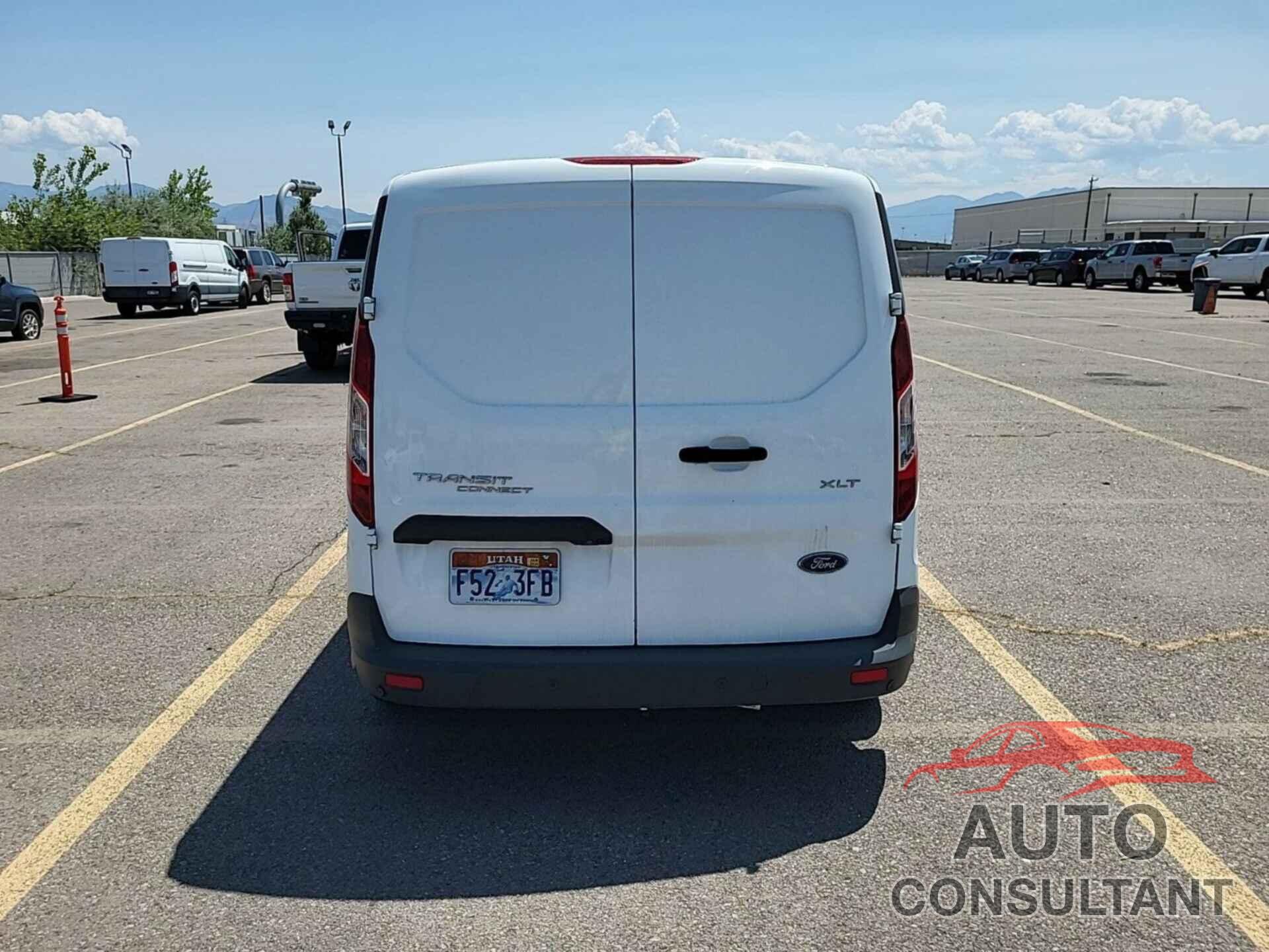 FORD TRANSIT CONNECT 2018 - NM0LS7F77J1356443
