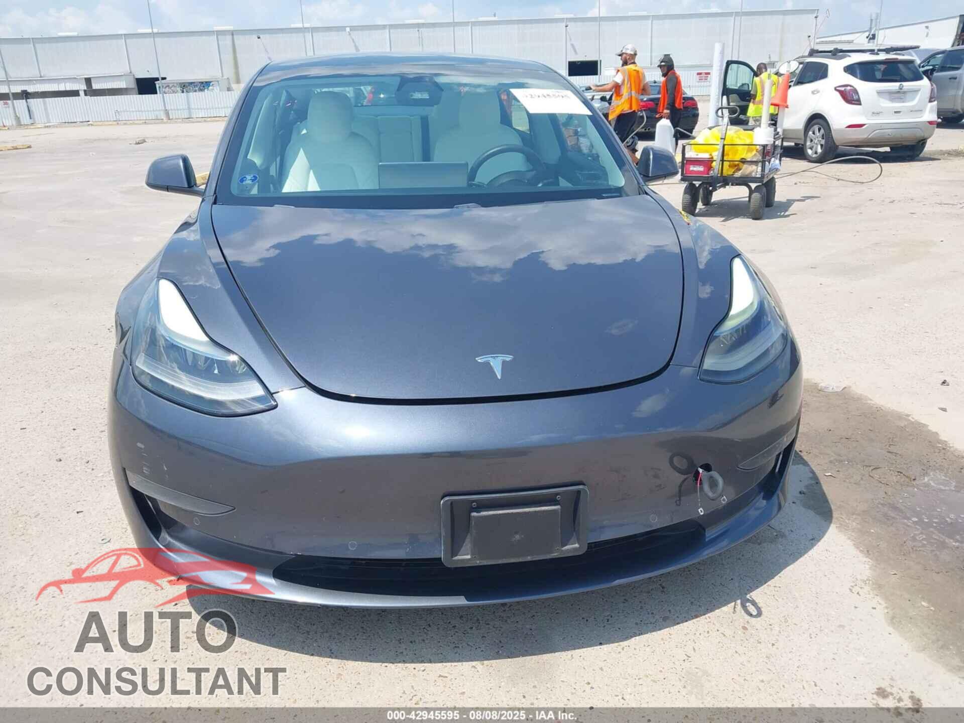 TESLA MODEL 3 2021 - 5YJ3E1EA8MF921699