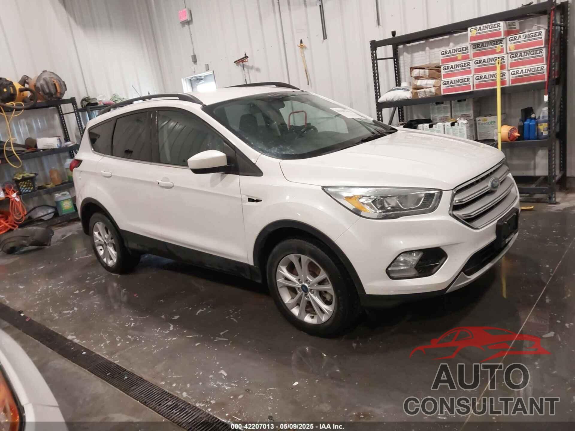 FORD ESCAPE 2019 - 1FMCU9HD8KUC30146