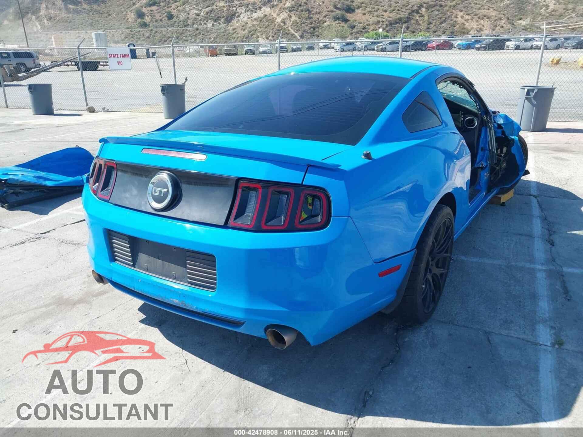 FORD MUSTANG 2014 - 1ZVBP8CF8E5240911