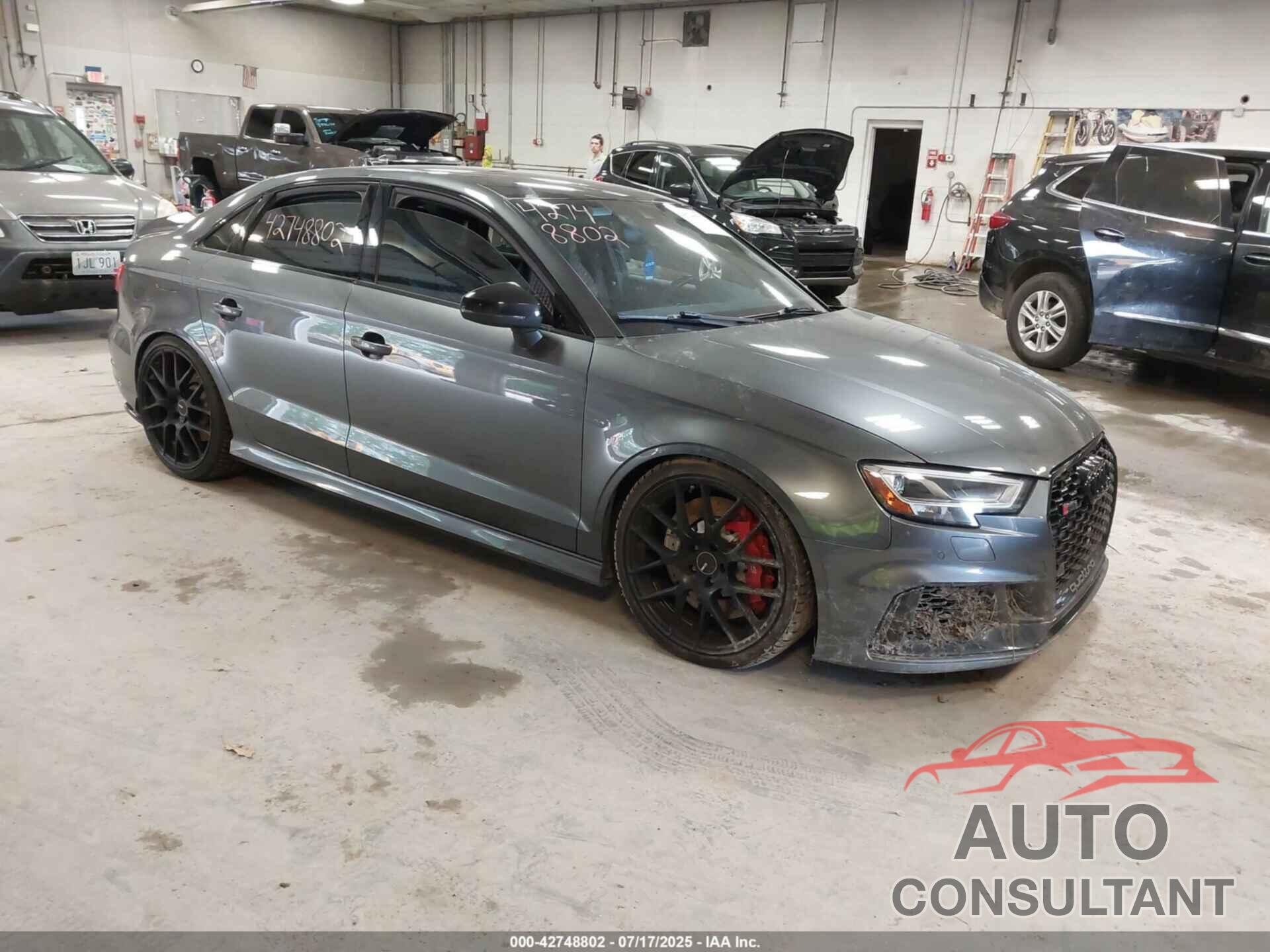 AUDI RS 3 2020 - WUABWGFF5LA903208
