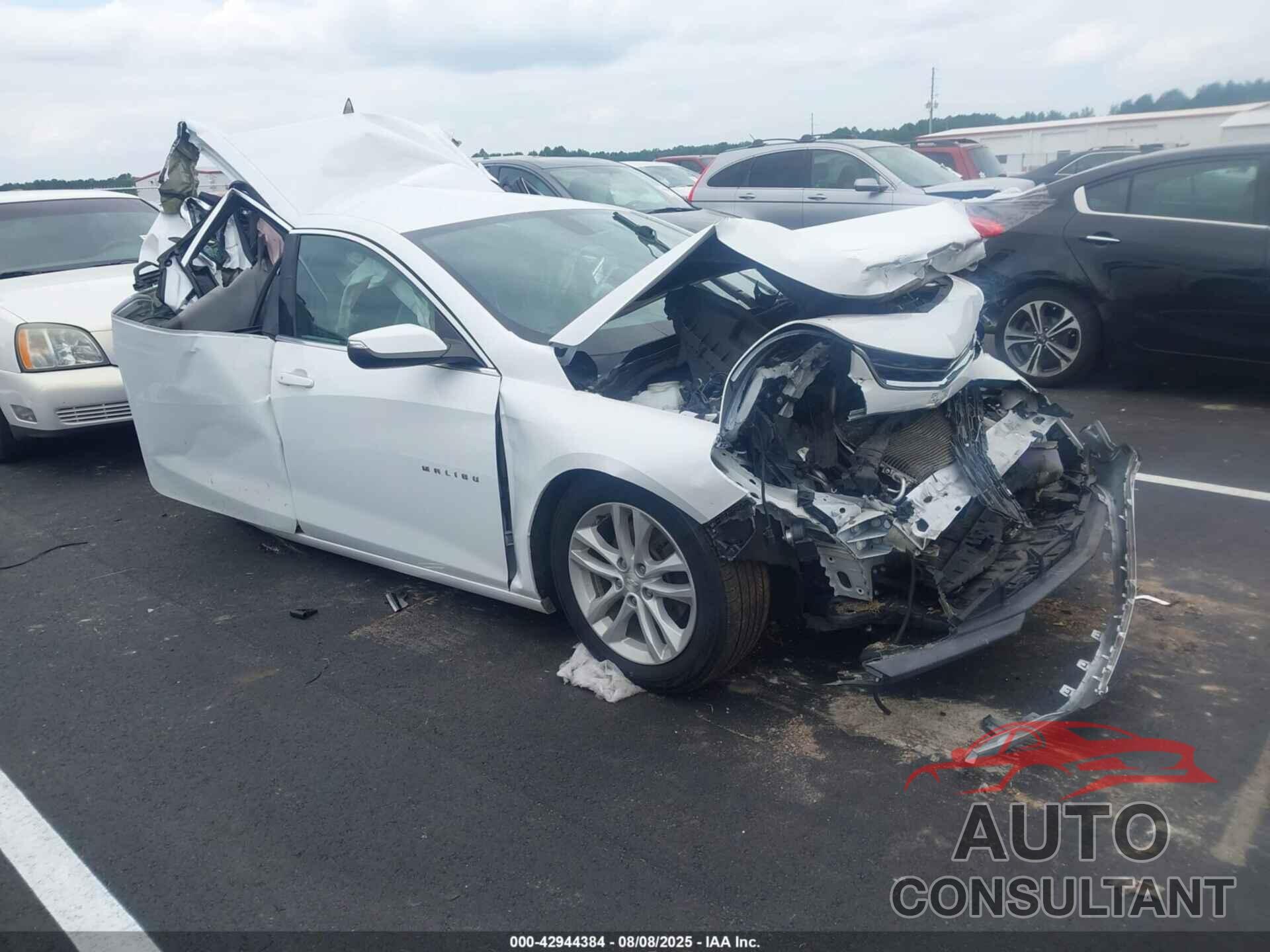 CHEVROLET MALIBU 2018 - 1G1ZD5ST0JF230838