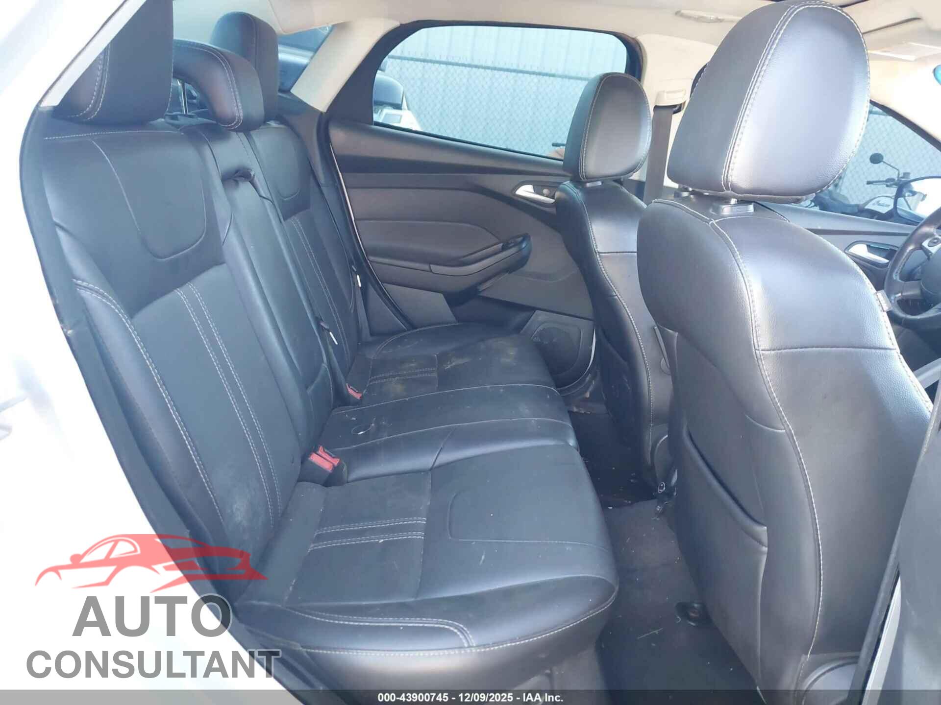 FORD FOCUS 2014 - 1FADP3F26EL314674