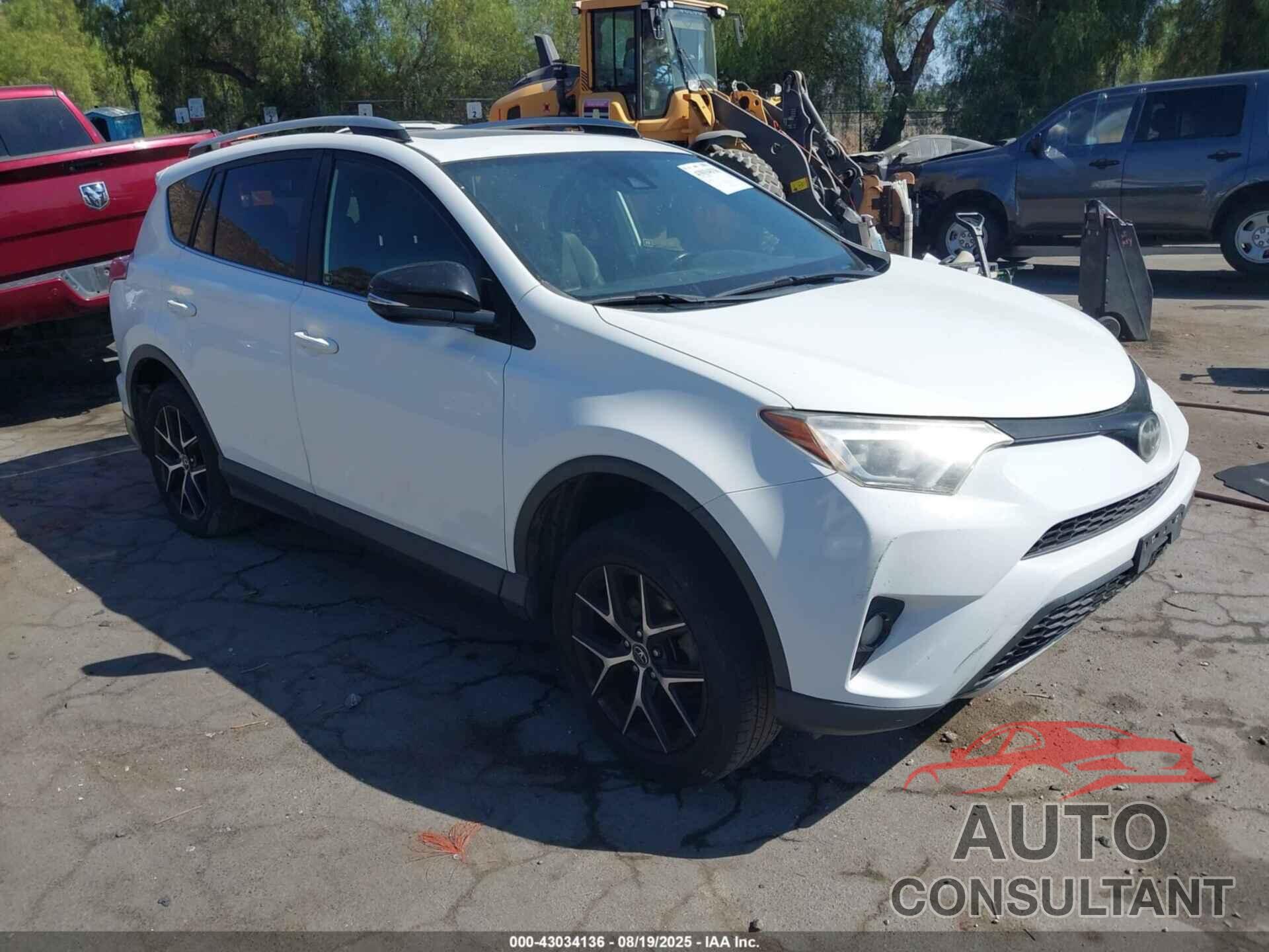 TOYOTA RAV4 2018 - JTMNFREVXJJ733844