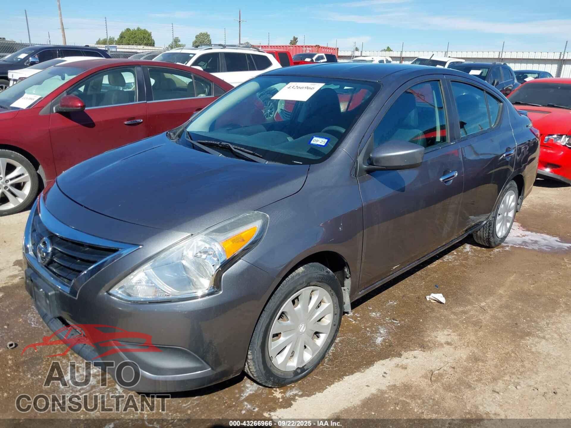 NISSAN VERSA 2019 - 3N1CN7AP3KL838549
