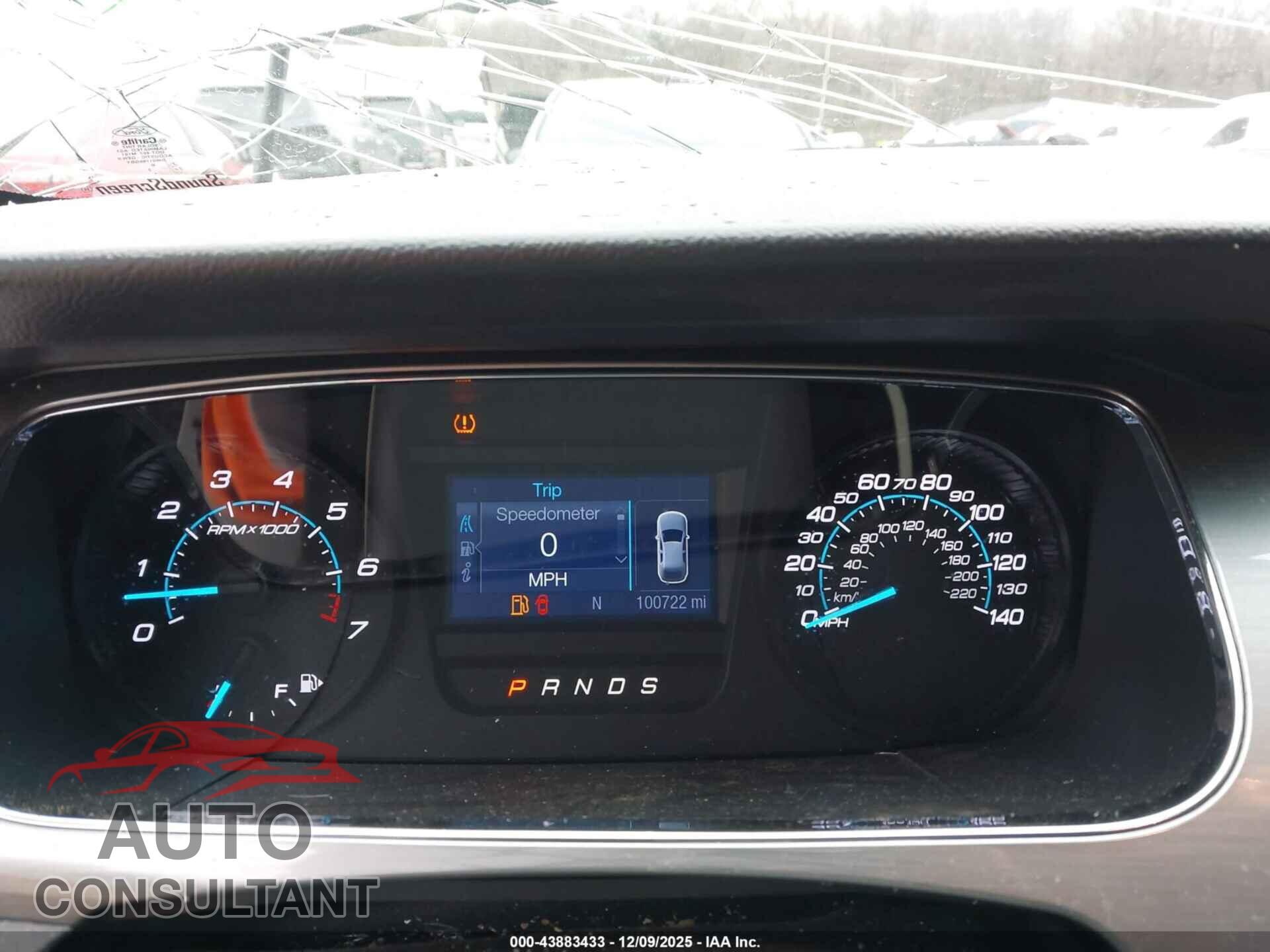 FORD TAURUS 2017 - 1FAHP2E87HG114532