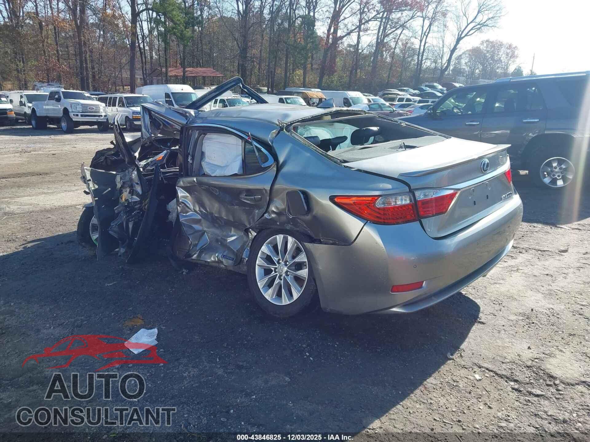 LEXUS ES 300H 2015 - JTHBW1GG4F2085646
