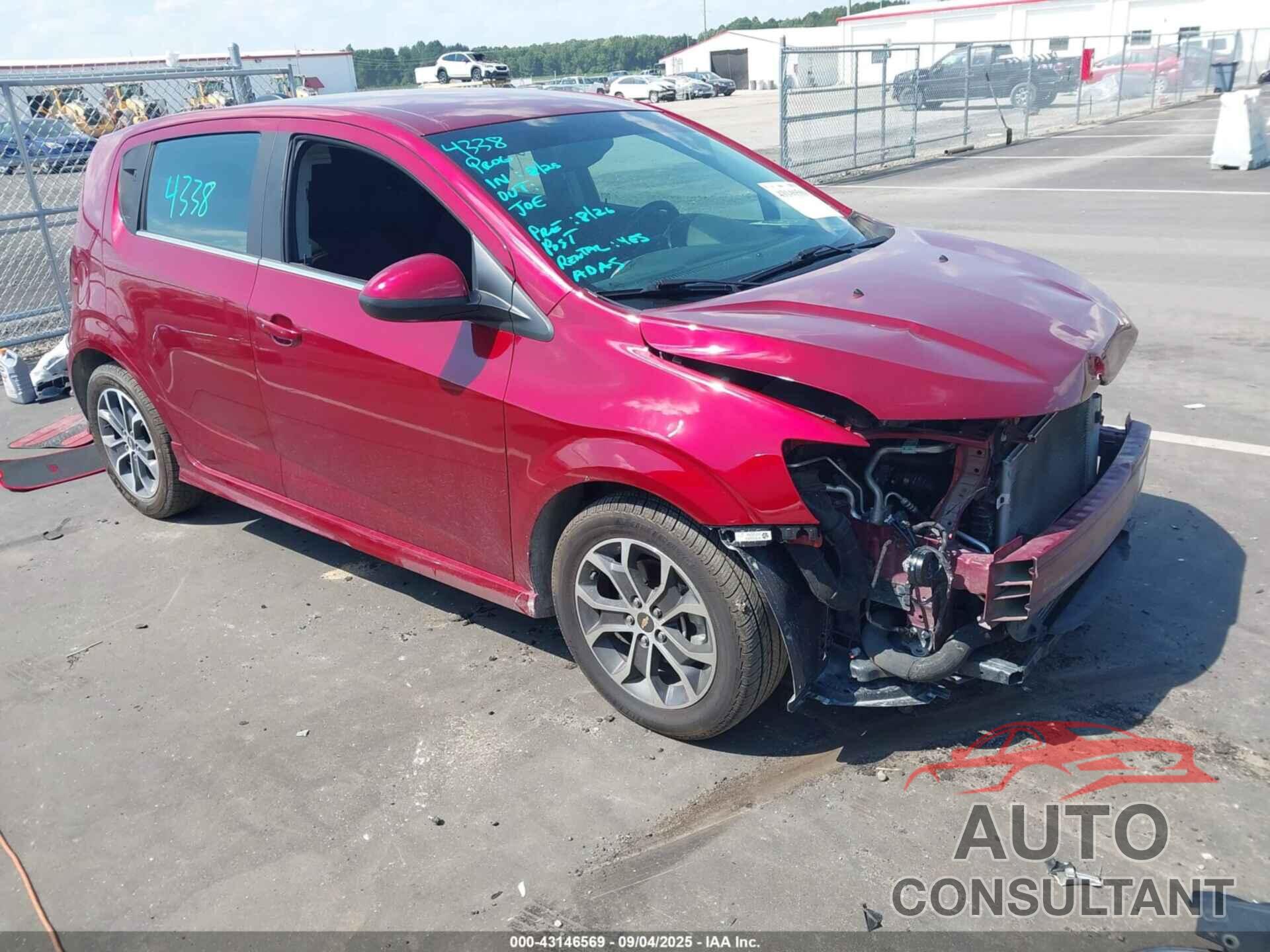 CHEVROLET SONIC 2017 - 1G1JD6SB7H4112771