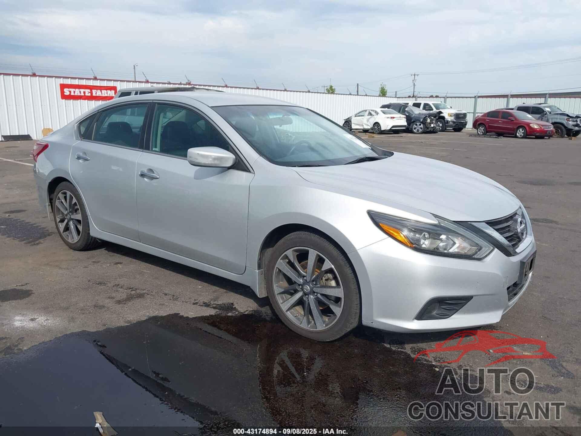 NISSAN ALTIMA 2017 - 1N4AL3APXHC160749