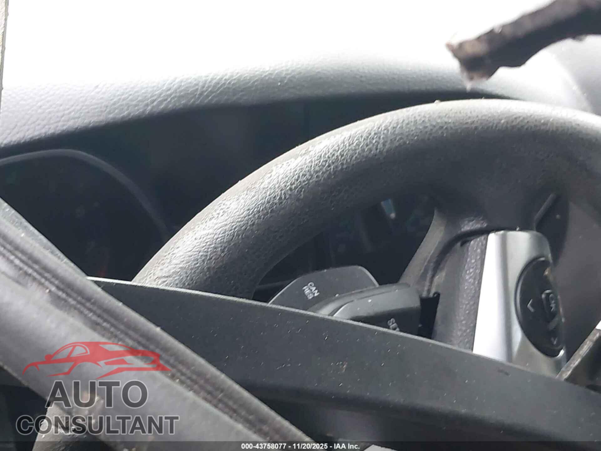 FORD FOCUS 2014 - 1FADP3F28EL337132