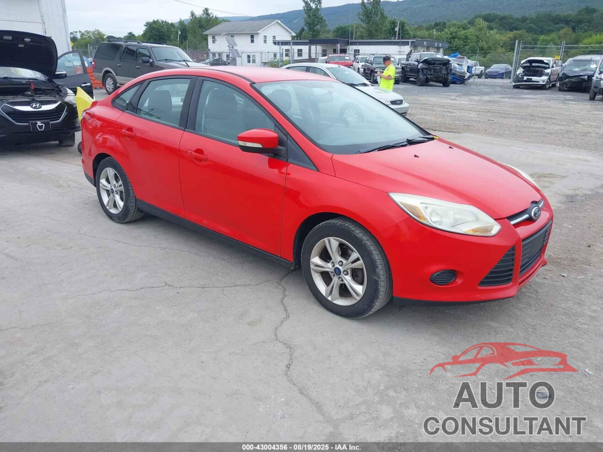 FORD FOCUS 2014 - 1FADP3F28EL202345