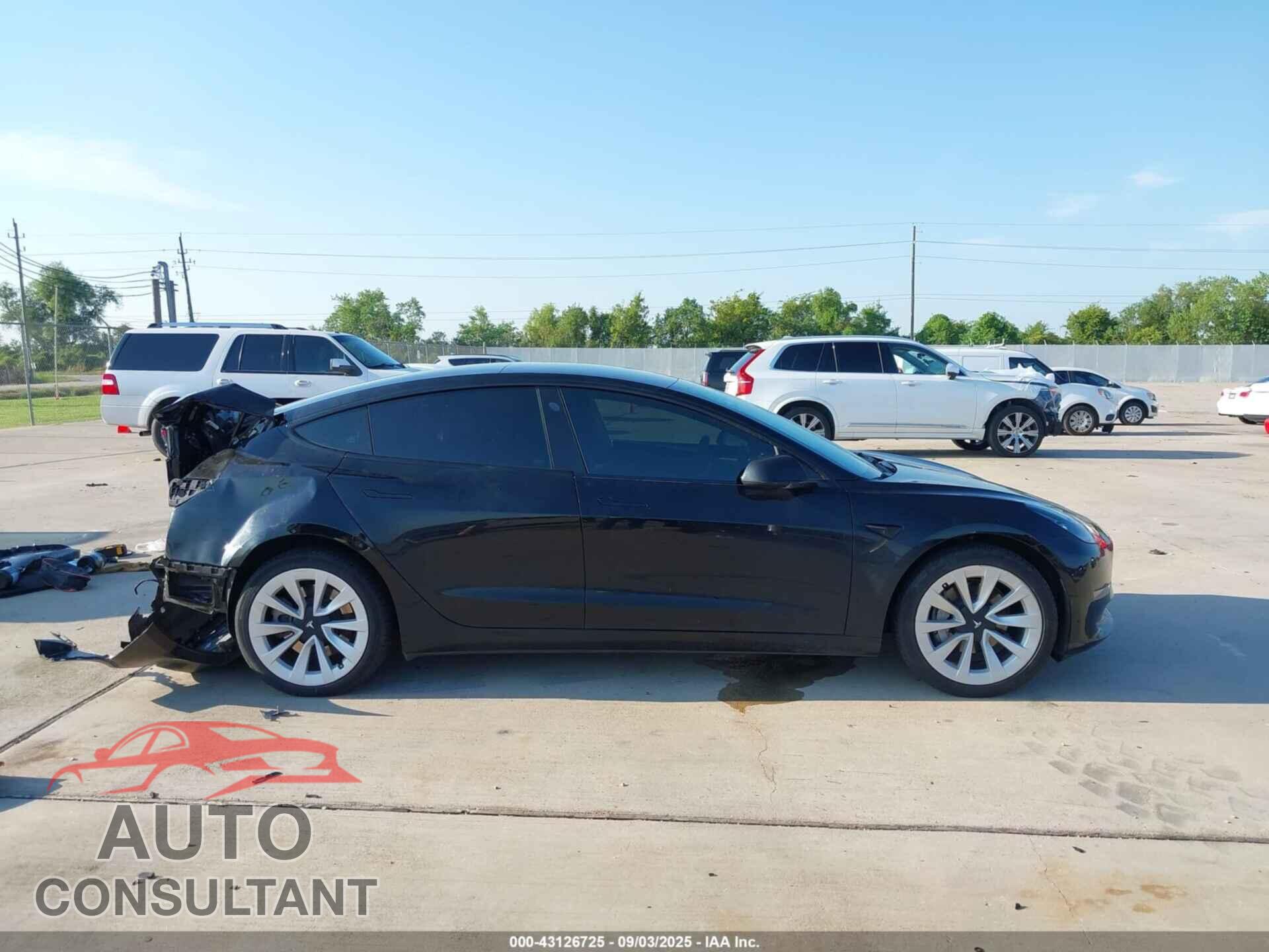 TESLA MODEL 3 2023 - 5YJ3E1EA5PF671925