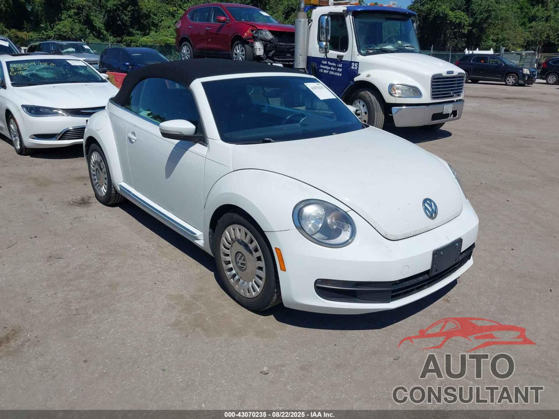 VOLKSWAGEN BEETLE 2015 - 3VW507AT7FM806511