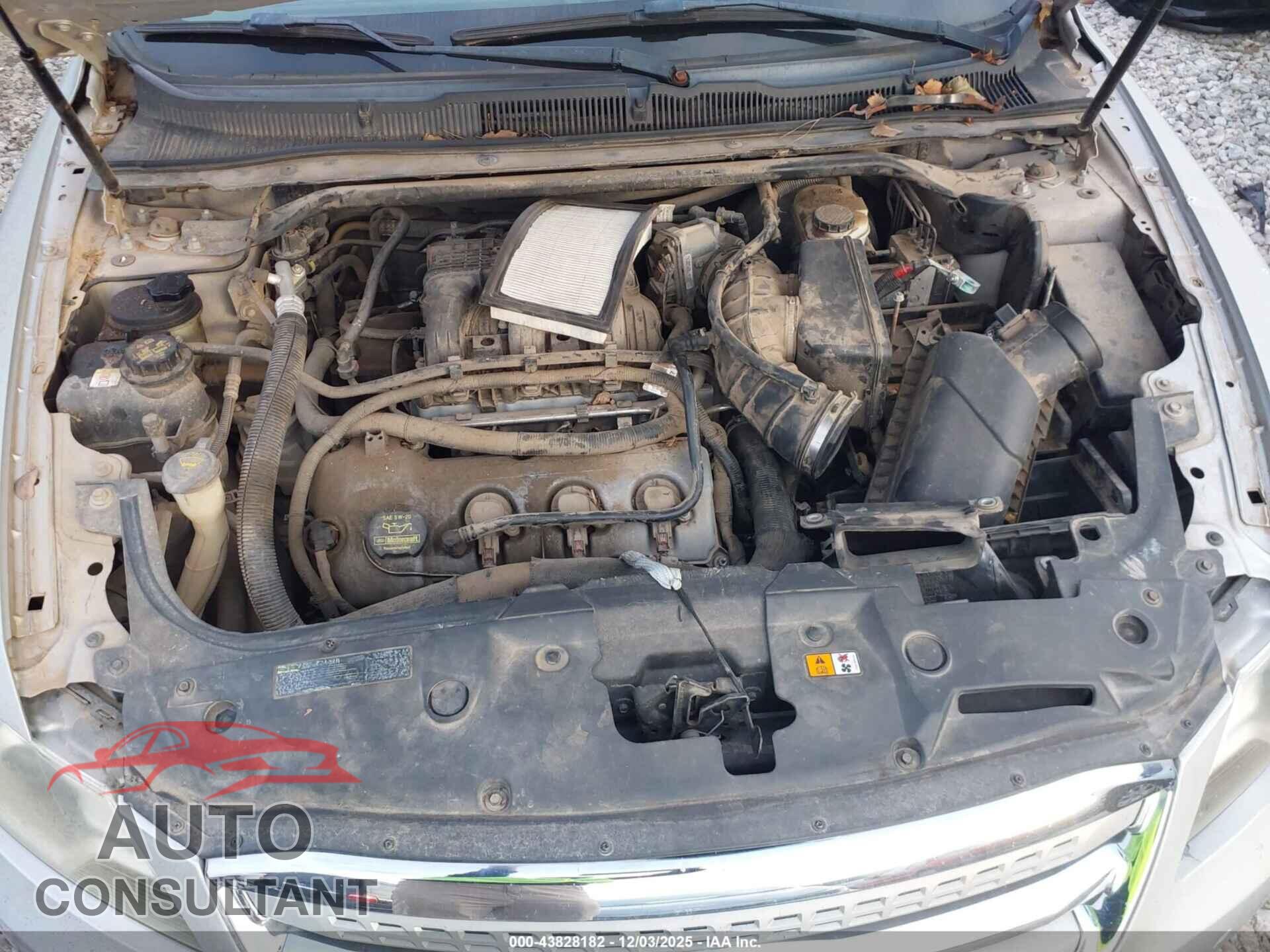 FORD TAURUS 2011 - 1FAHP2DW5BG124287