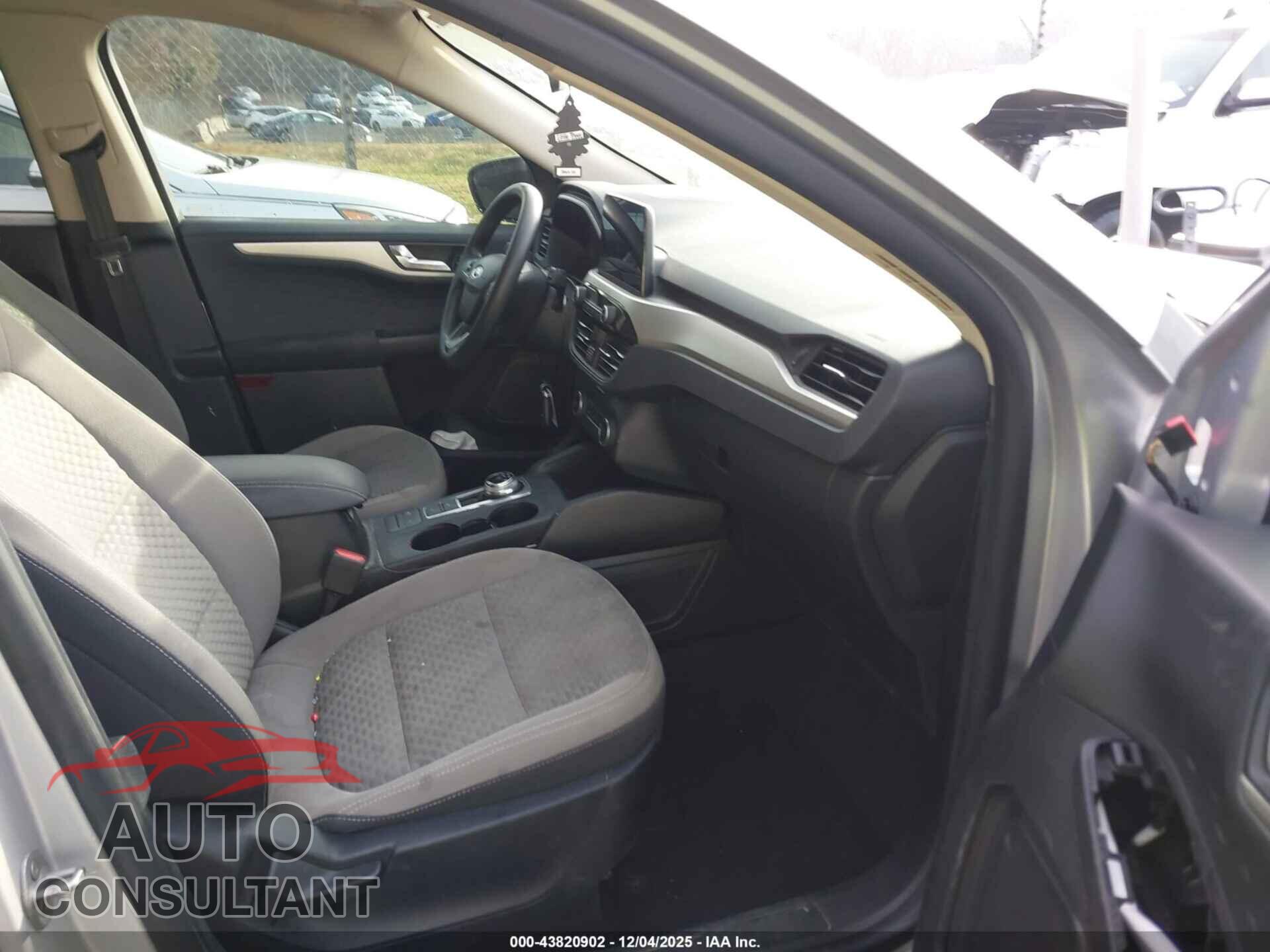 FORD ESCAPE 2020 - 1FMCU0G62LUA91924