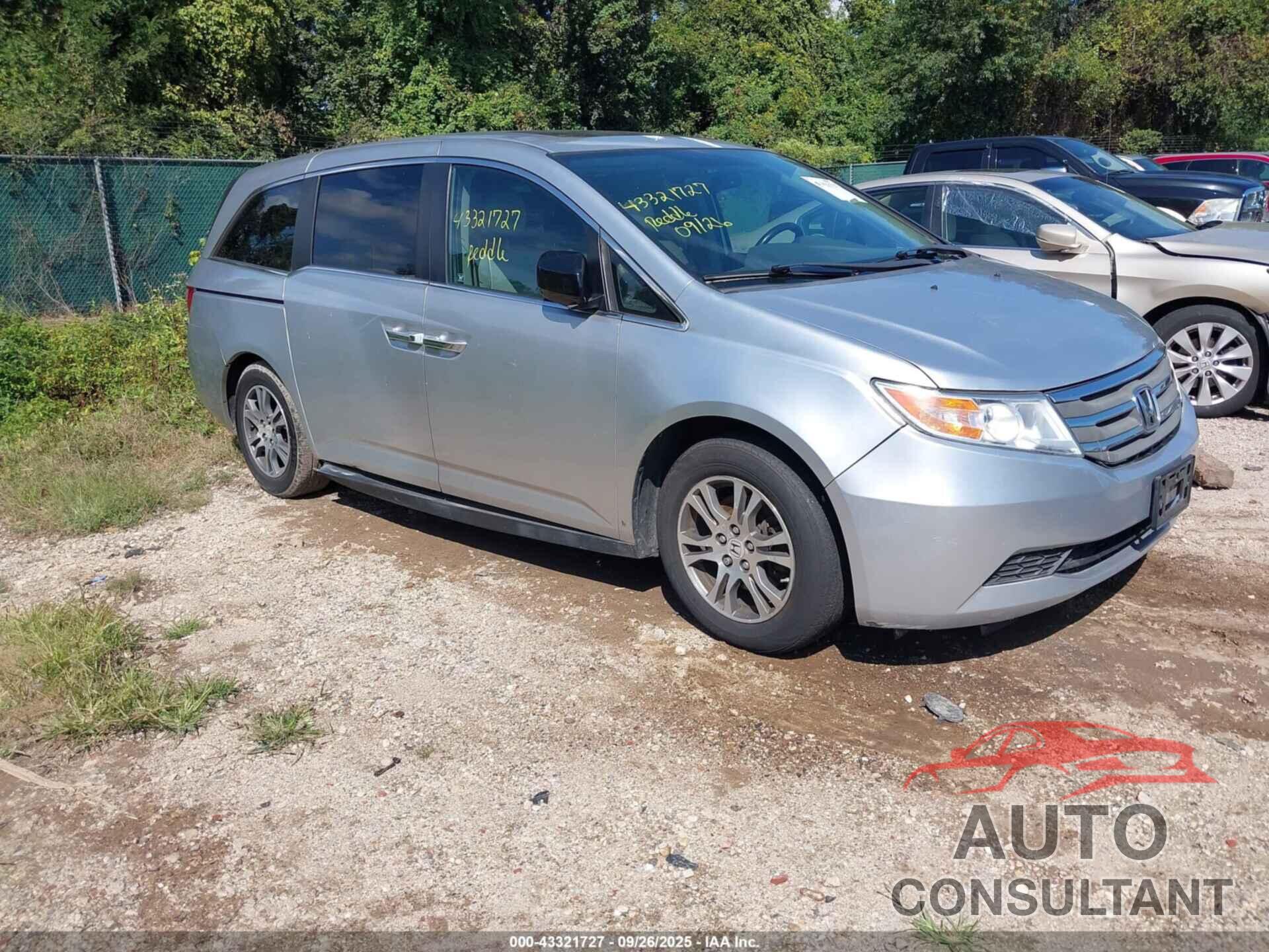 HONDA ODYSSEY 2011 - 5FNRL5H61BB085942