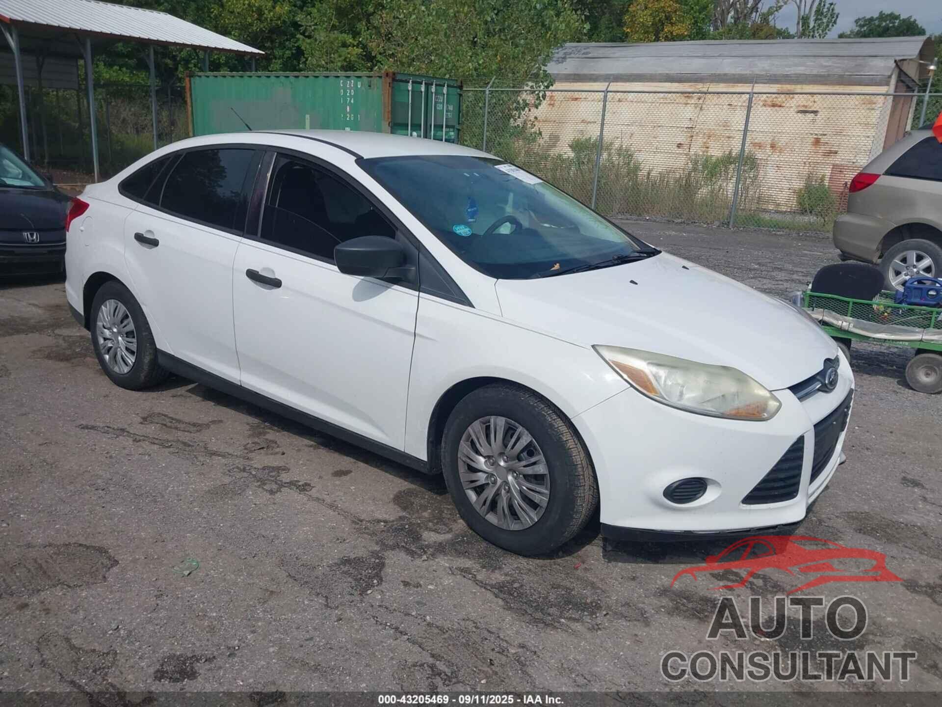 FORD FOCUS 2013 - 1FADP3E23DL224883
