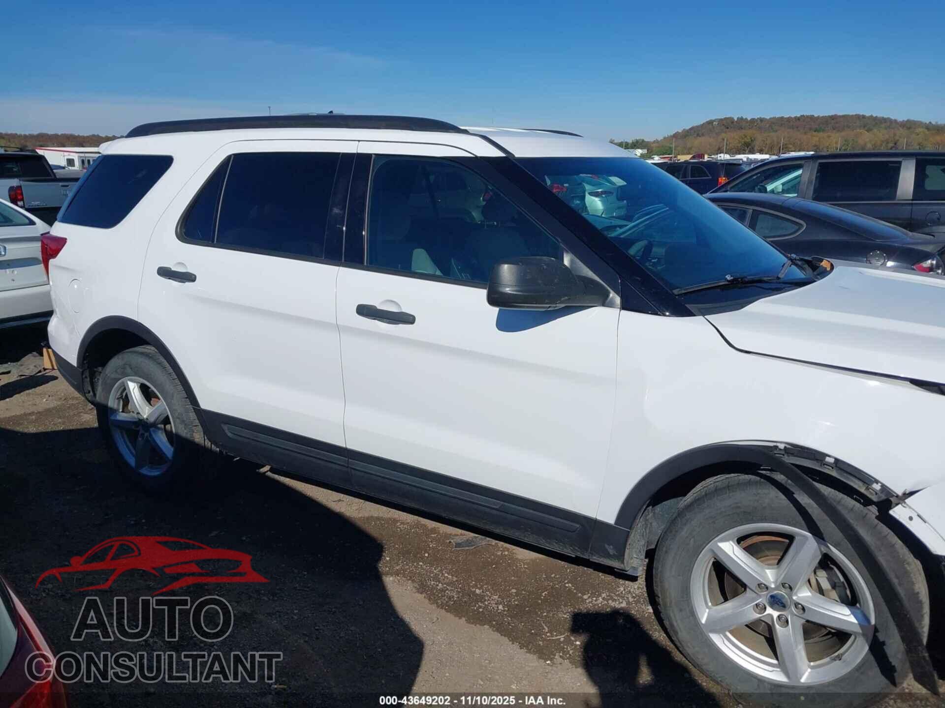FORD EXPLORER 2018 - 1FM5K7B8XJGB39388