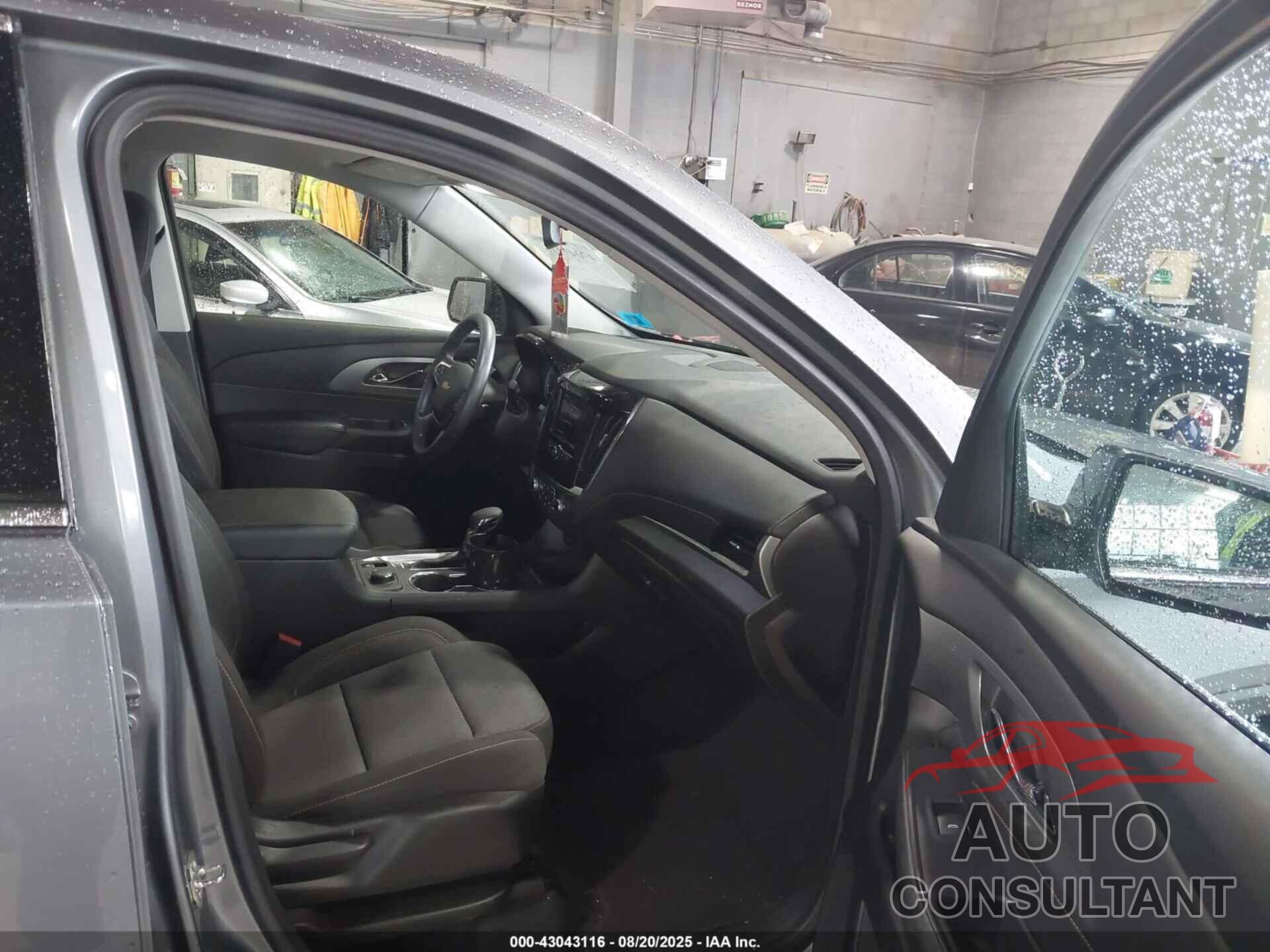 CHEVROLET TRAVERSE 2021 - 1GNEVFKW9MJ229621