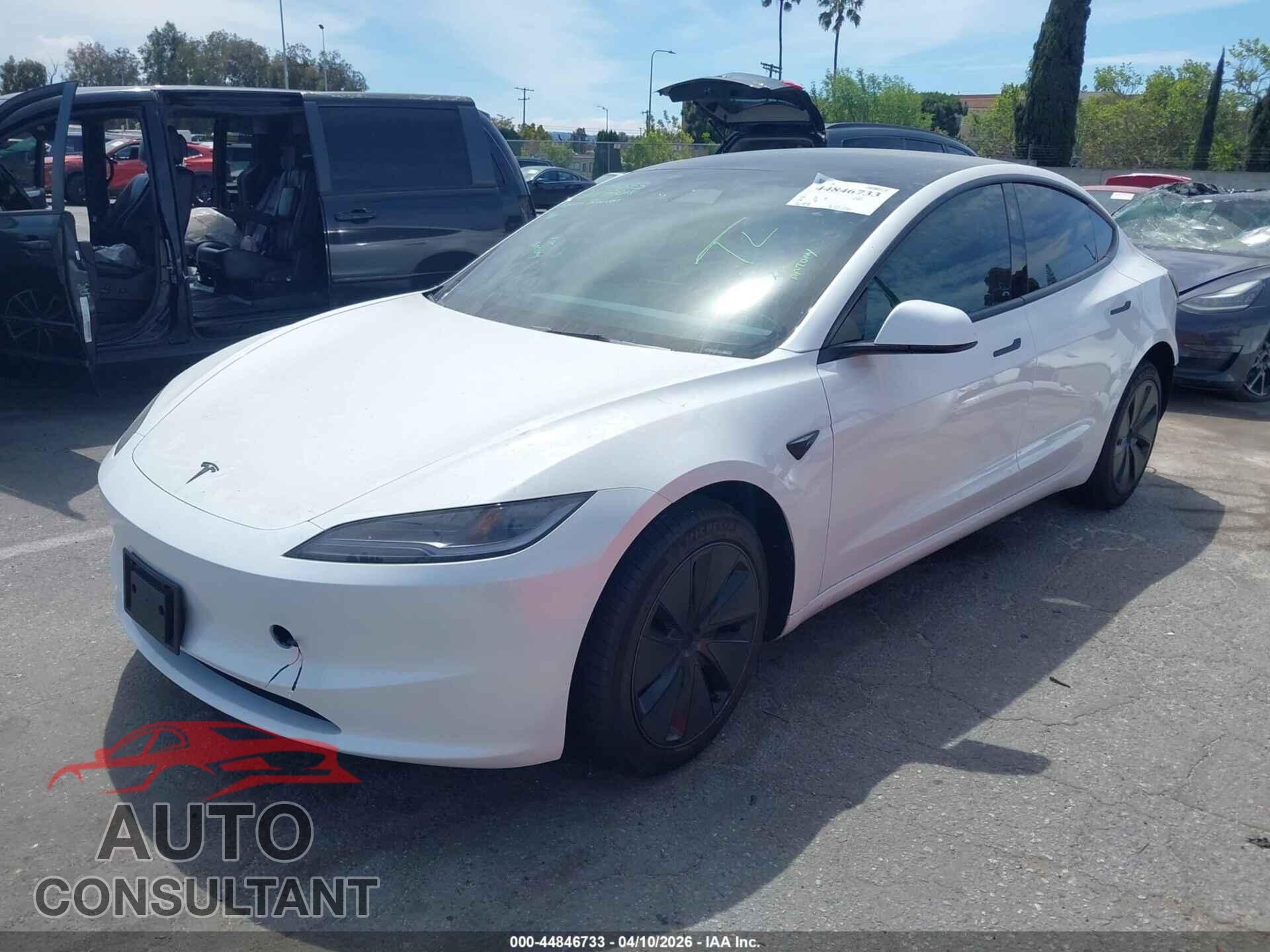 TESLA MODEL 3 2026 - 5YJ3E1EA2TF150011