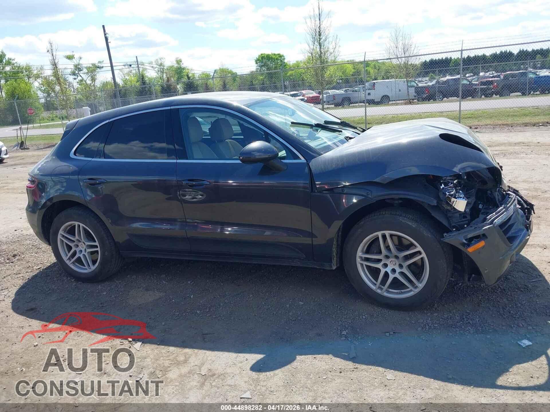 PORSCHE MACAN 2018 - WP1AA2A58JLB12311