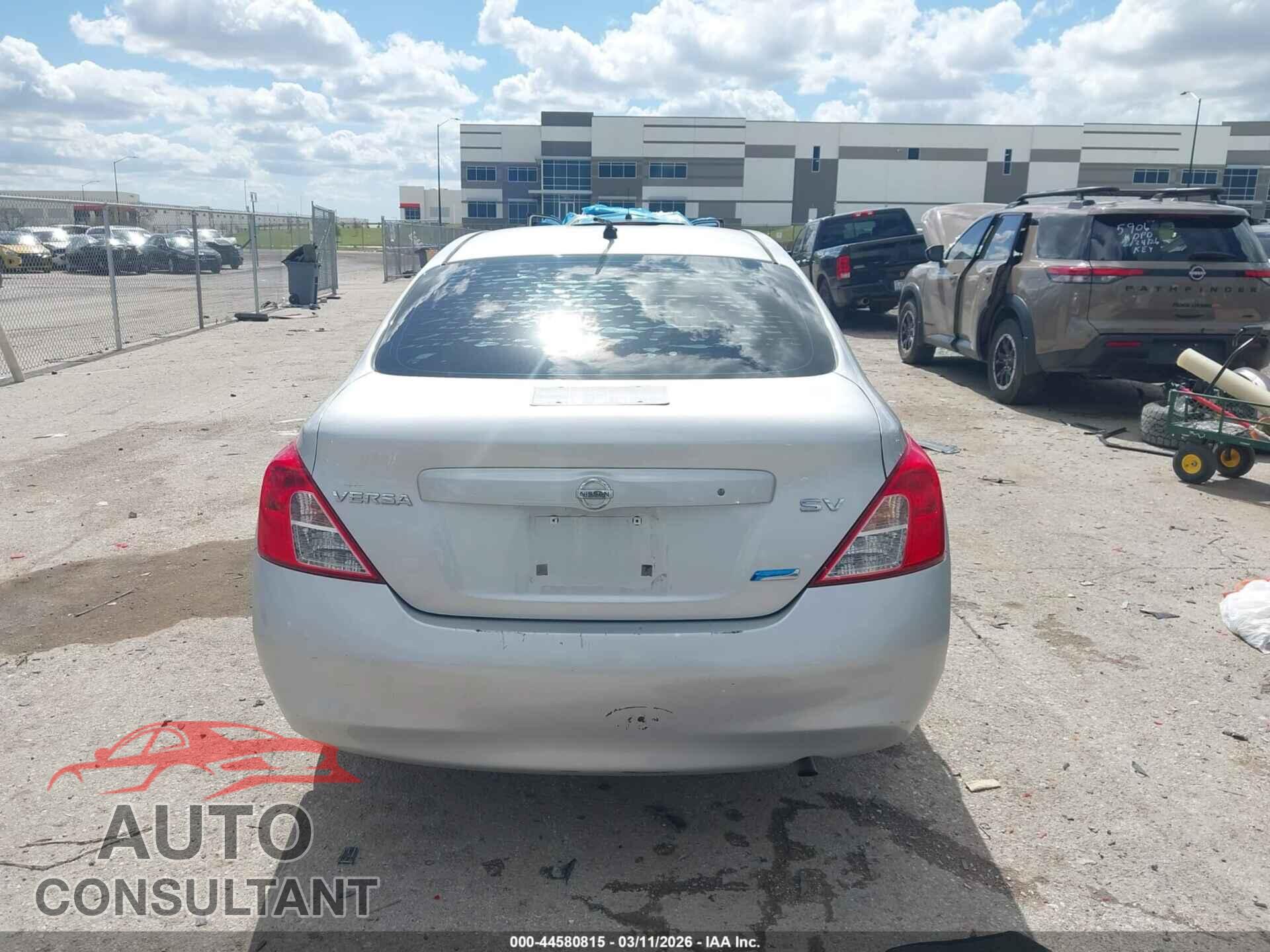 NISSAN VERSA 2012 - 3N1CN7AP6CL865794