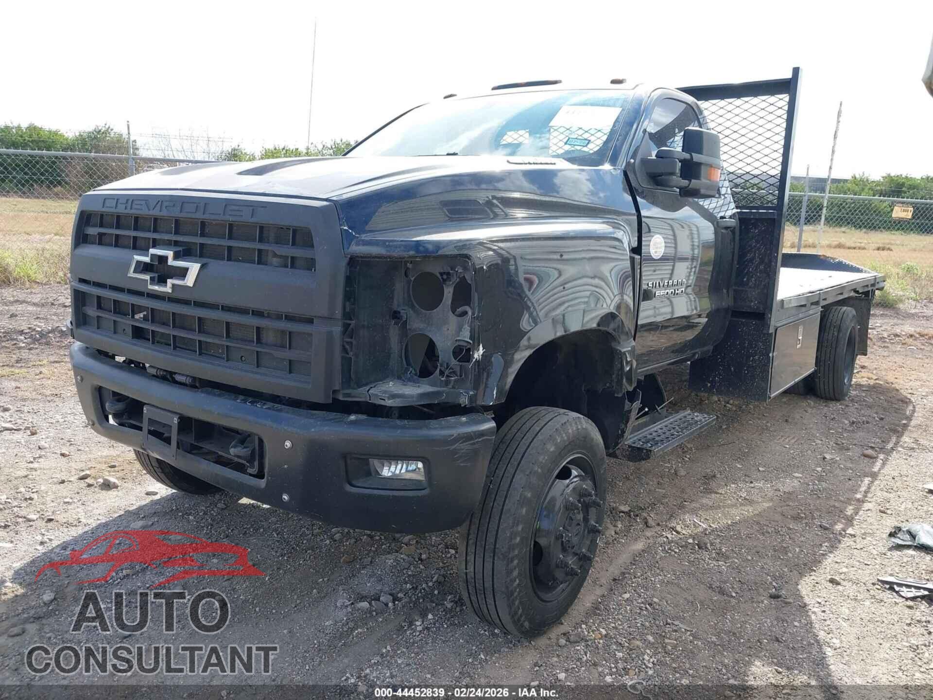 CHEVROLET SILVERADO MD 2023 - 1HTKJPVM2PH386879