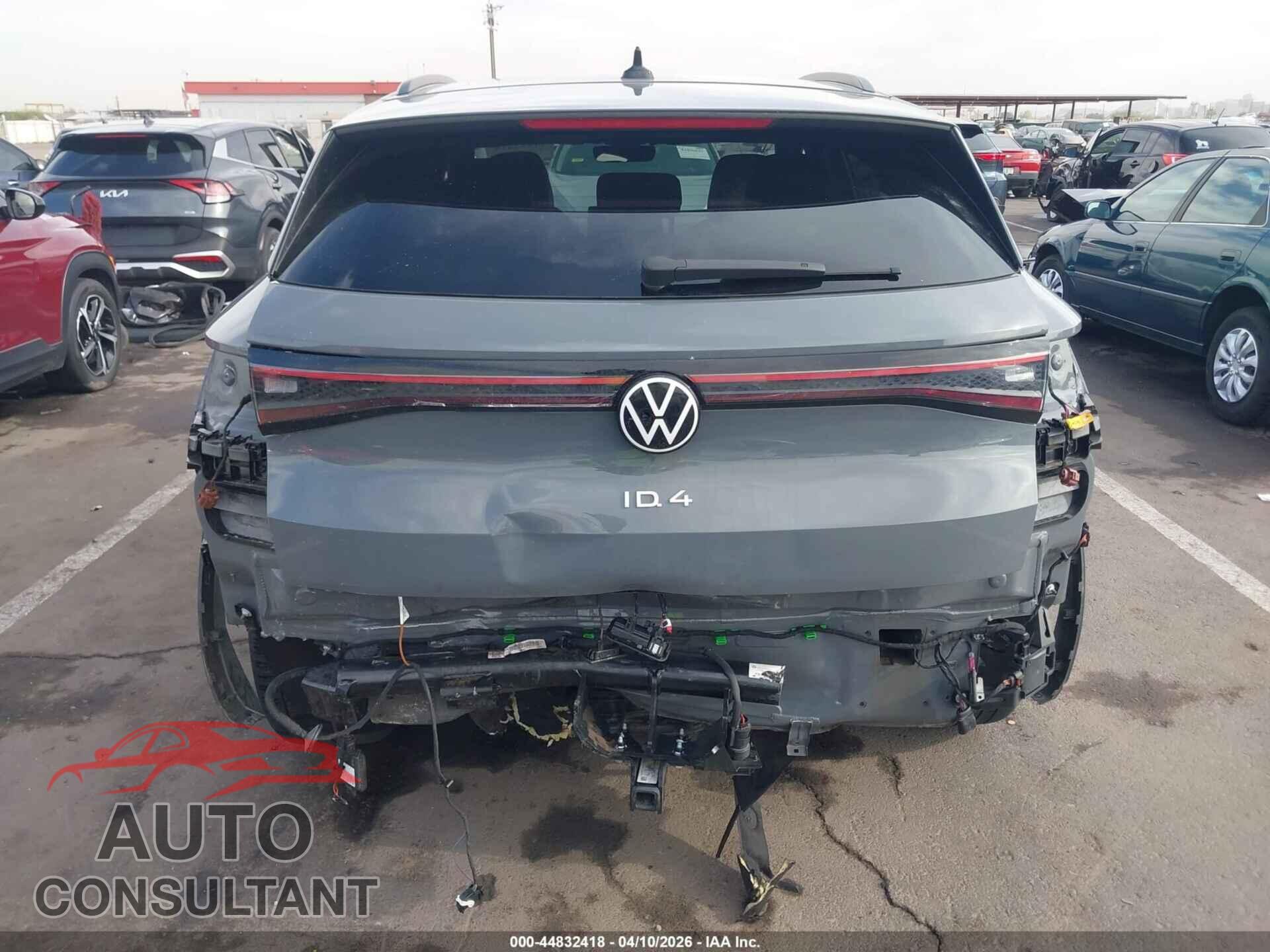 VOLKSWAGEN ID.4 2023 - 1V2DNPE83PC034130