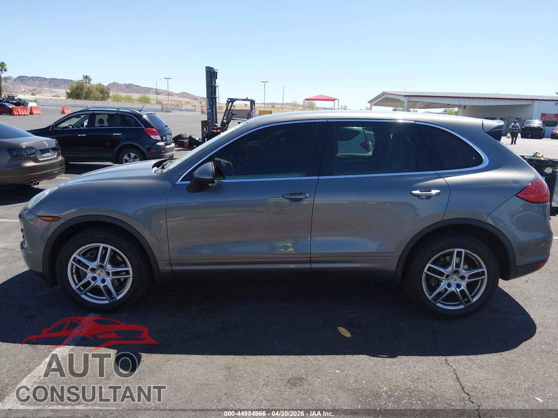 PORSCHE CAYENNE 2012 - WP1AA2A2XCLA09576