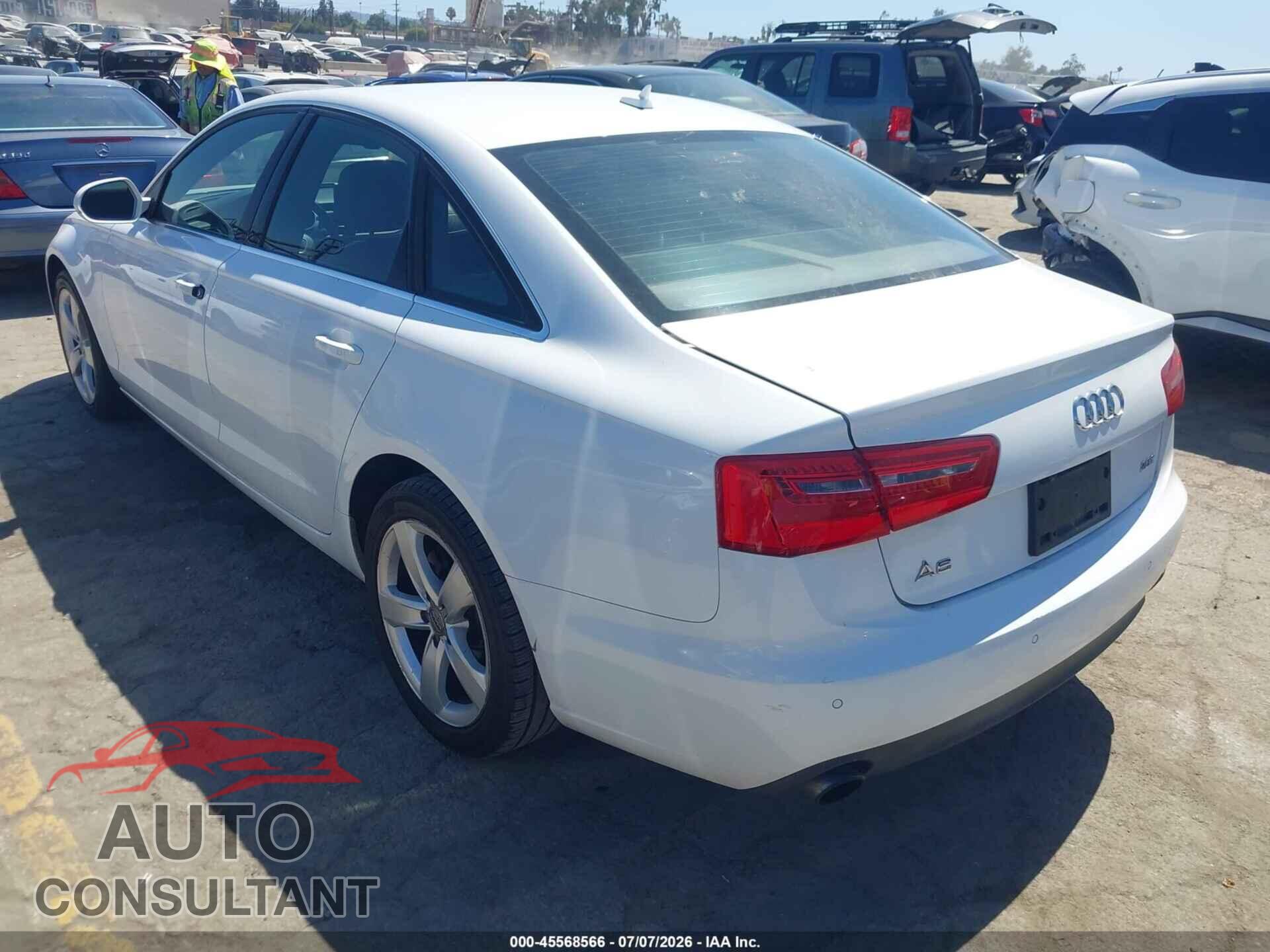 AUDI A6 2012 - WAUDFAFC8CN175494