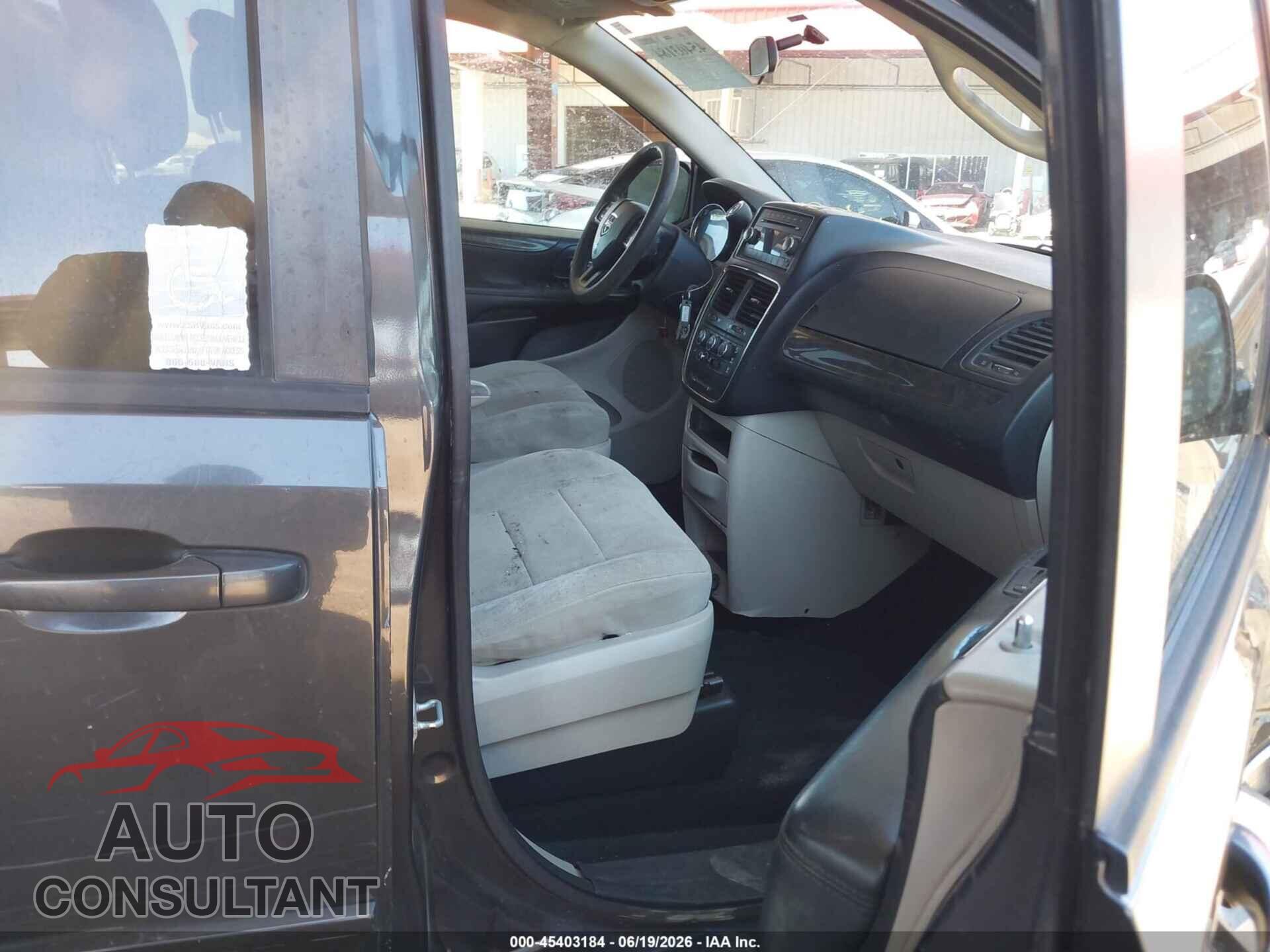 DODGE GRAND CARAVAN 2011 - 2D4RN3DG7BR643877