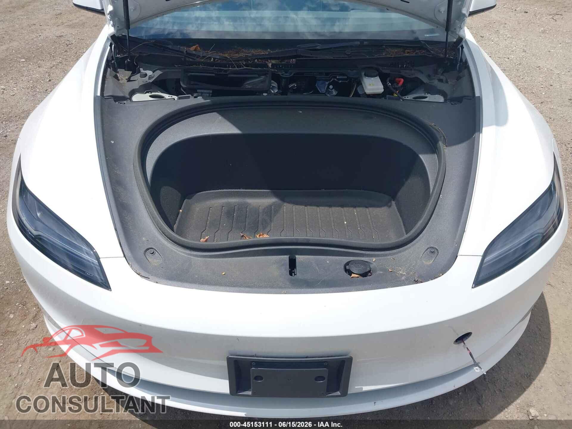 TESLA MODEL 3 2025 - 5YJ3E1EA4SF934737