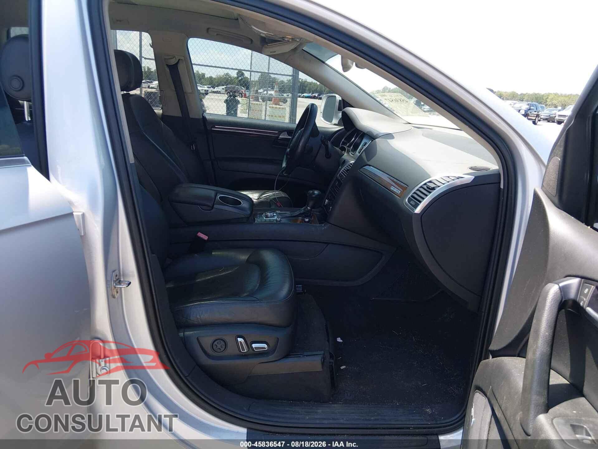 AUDI Q7 2012 - WA1VMAFE9CD010553