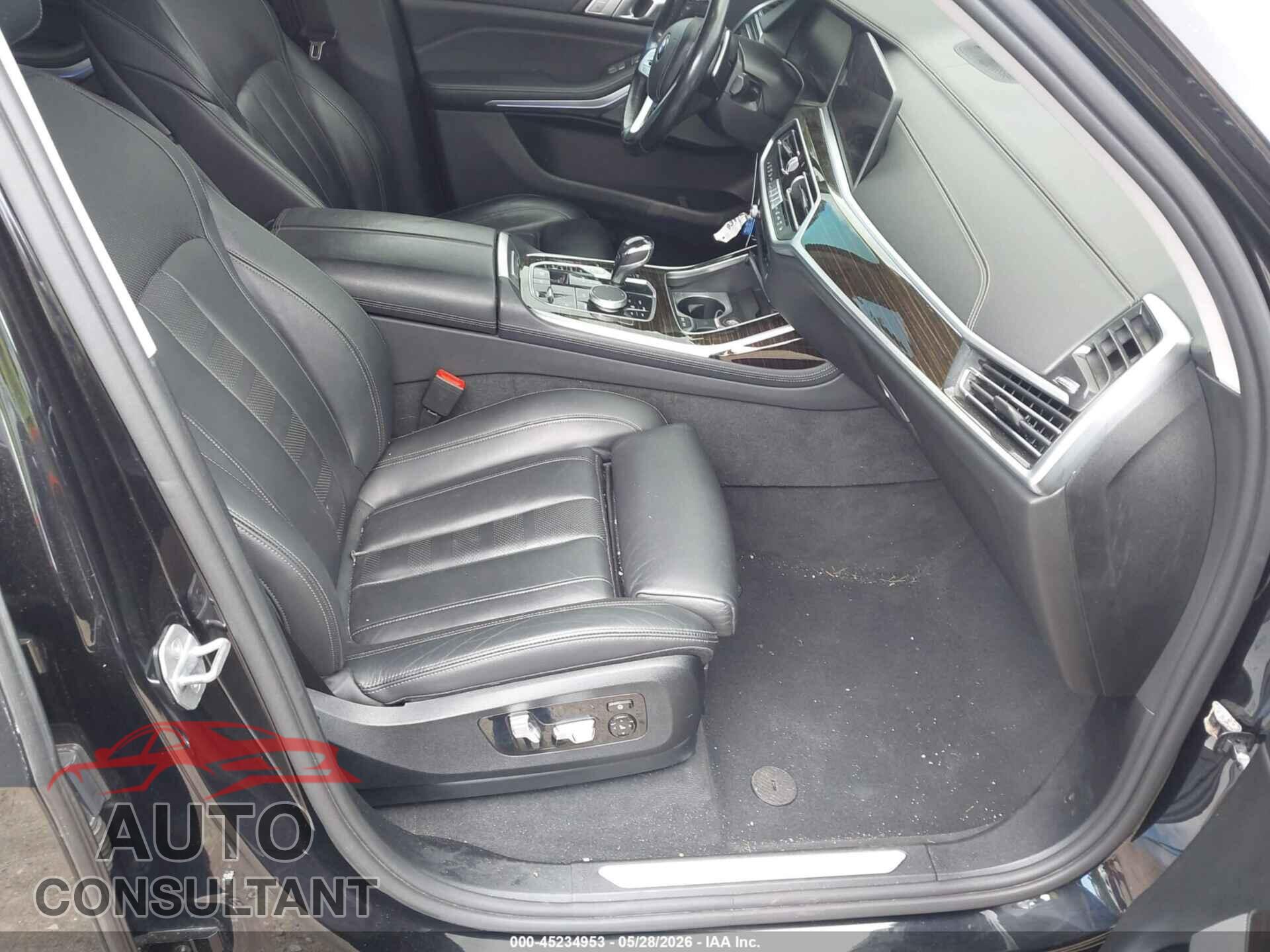 BMW X7 2019 - 5UXCW2C58KL086530
