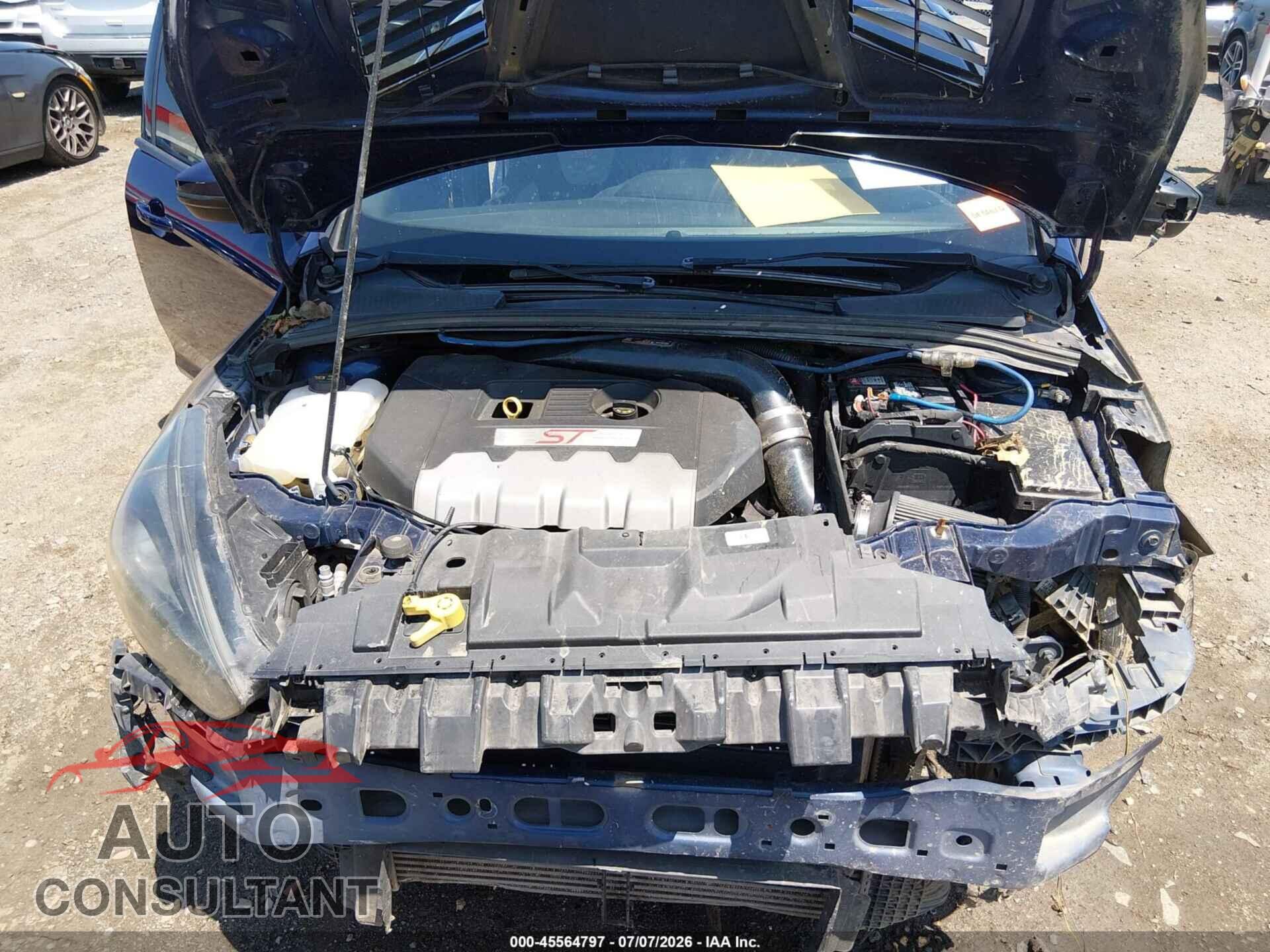 FORD FOCUS ST 2017 - 1FADP3L97HL224357