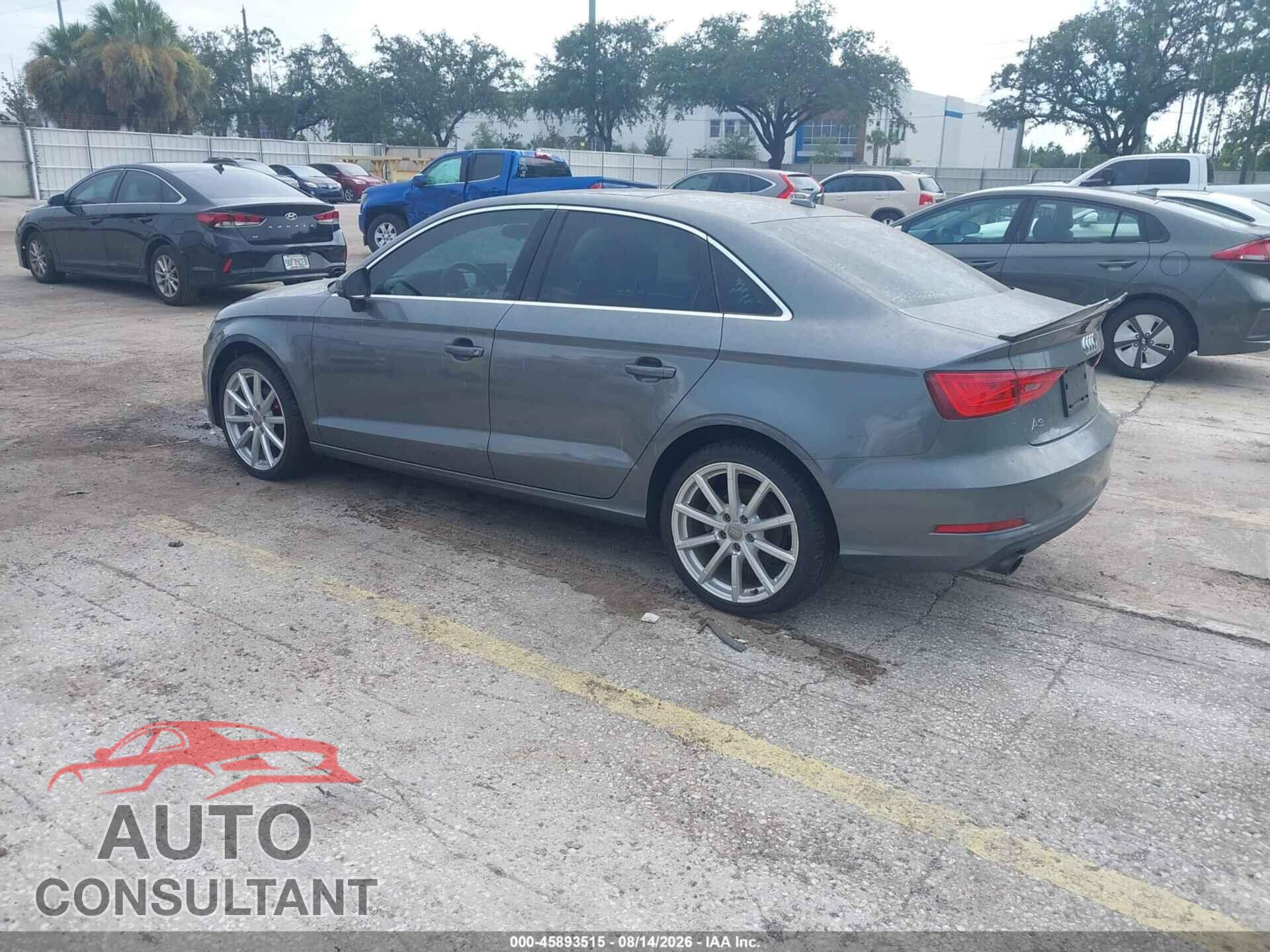AUDI A3 2015 - WAUBFGFF2F1003090