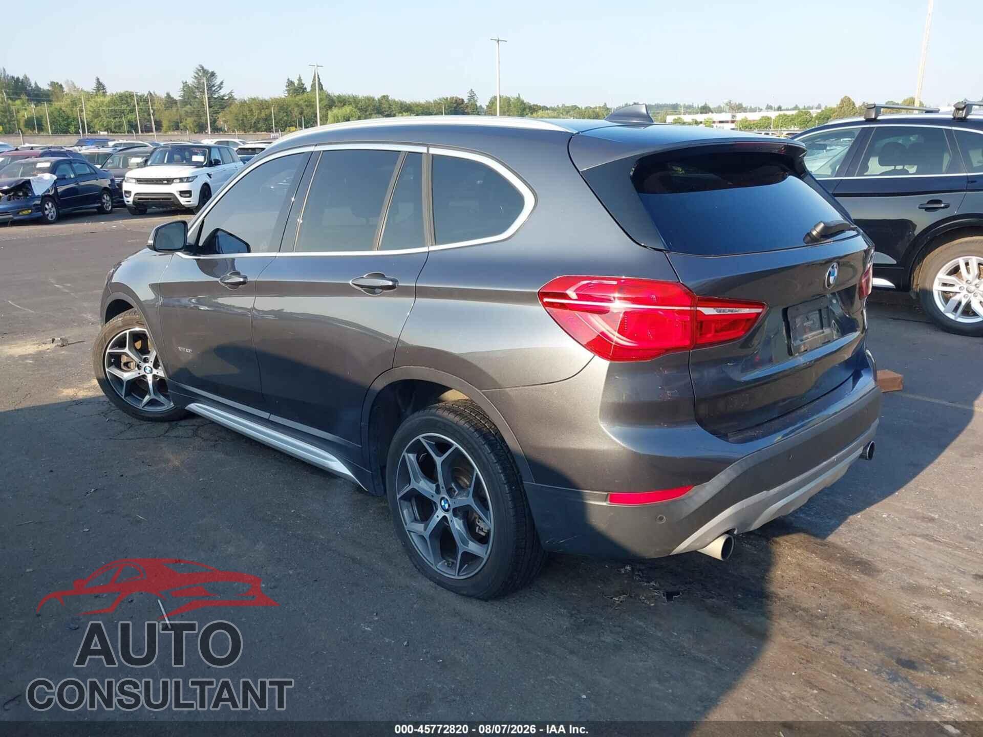 BMW X1 2017 - WBXHT3C32H5F81751