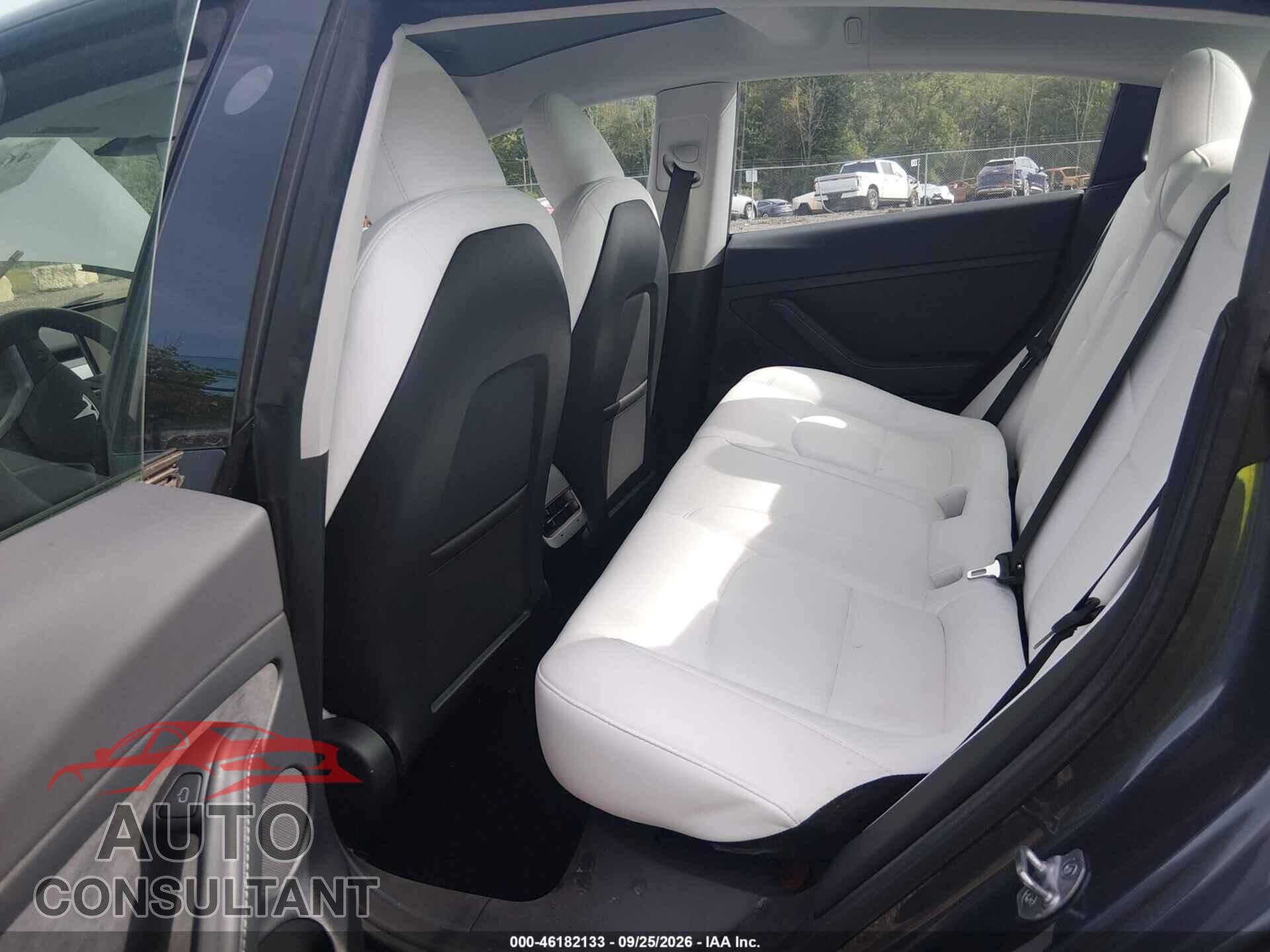 TESLA MODEL 3 2023 - 5YJ3E1EA9PF669014