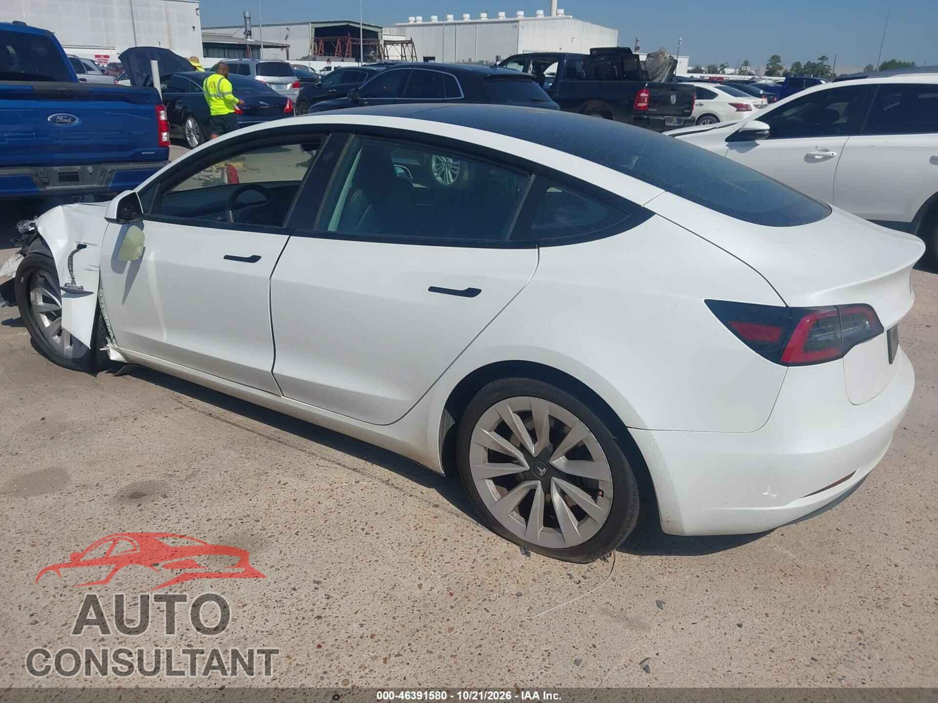 TESLA MODEL 3 2023 - 5YJ3E1EA2PF493813