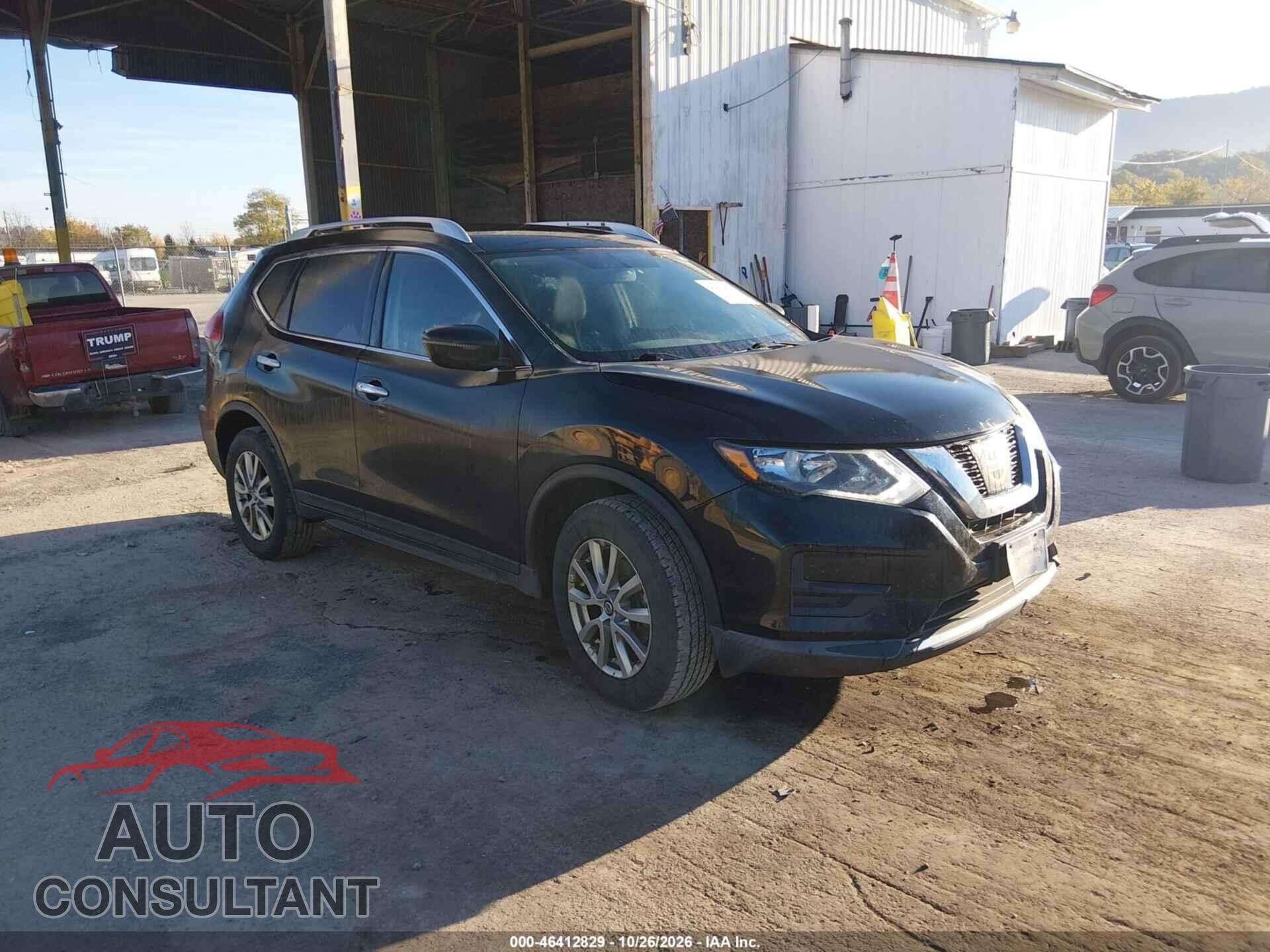 NISSAN ROGUE 2017 - KNMAT2MV2HP577323