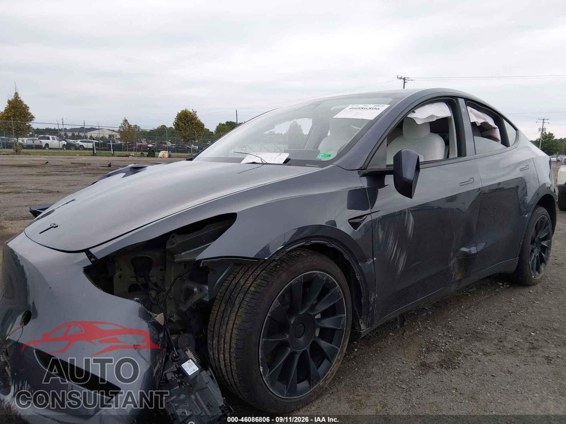 TESLA MODEL Y 2023 - 7SAYGDEE9PF597576