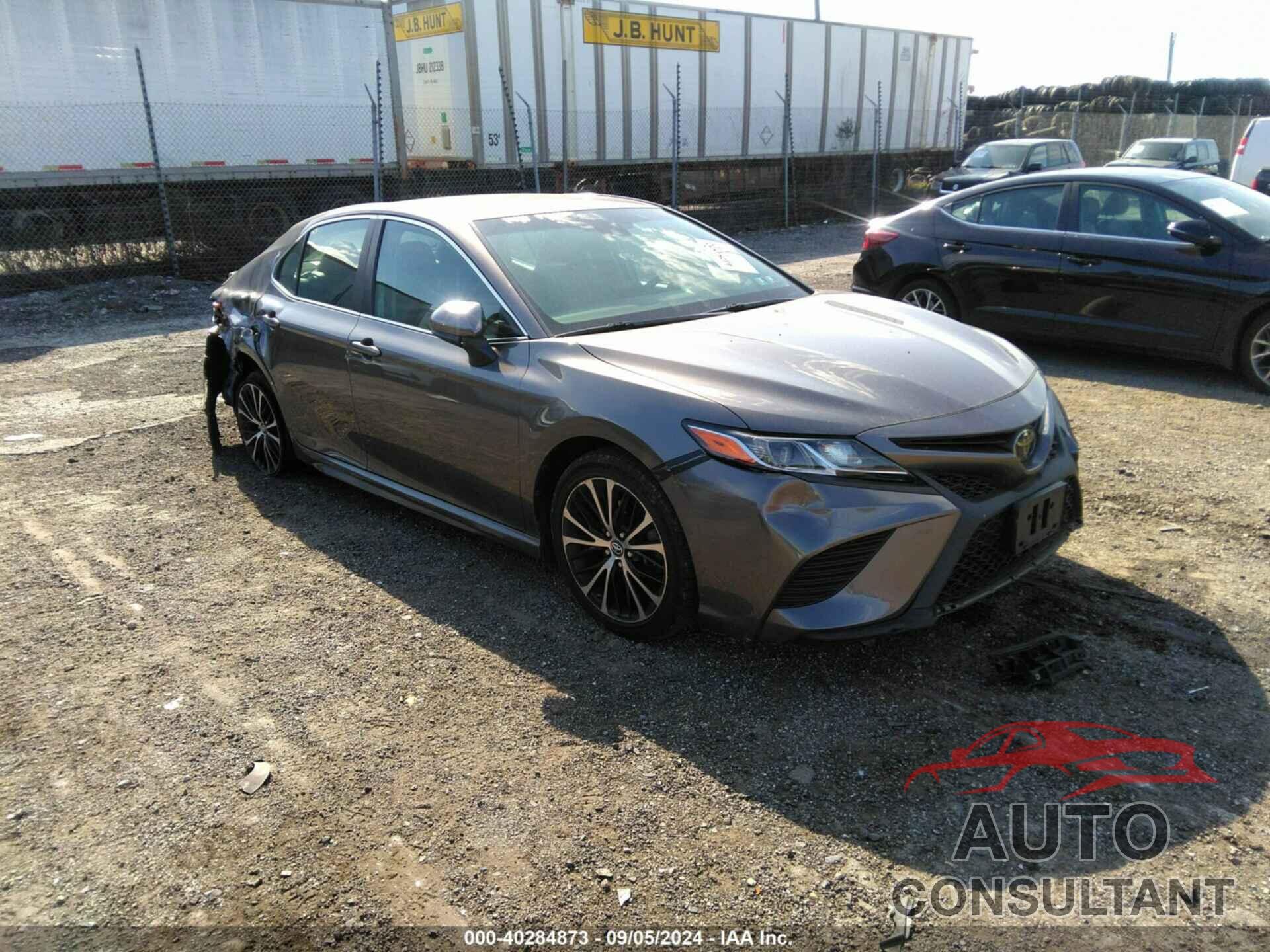 TOYOTA CAMRY 2018 - 4T1B11HK9JU620692