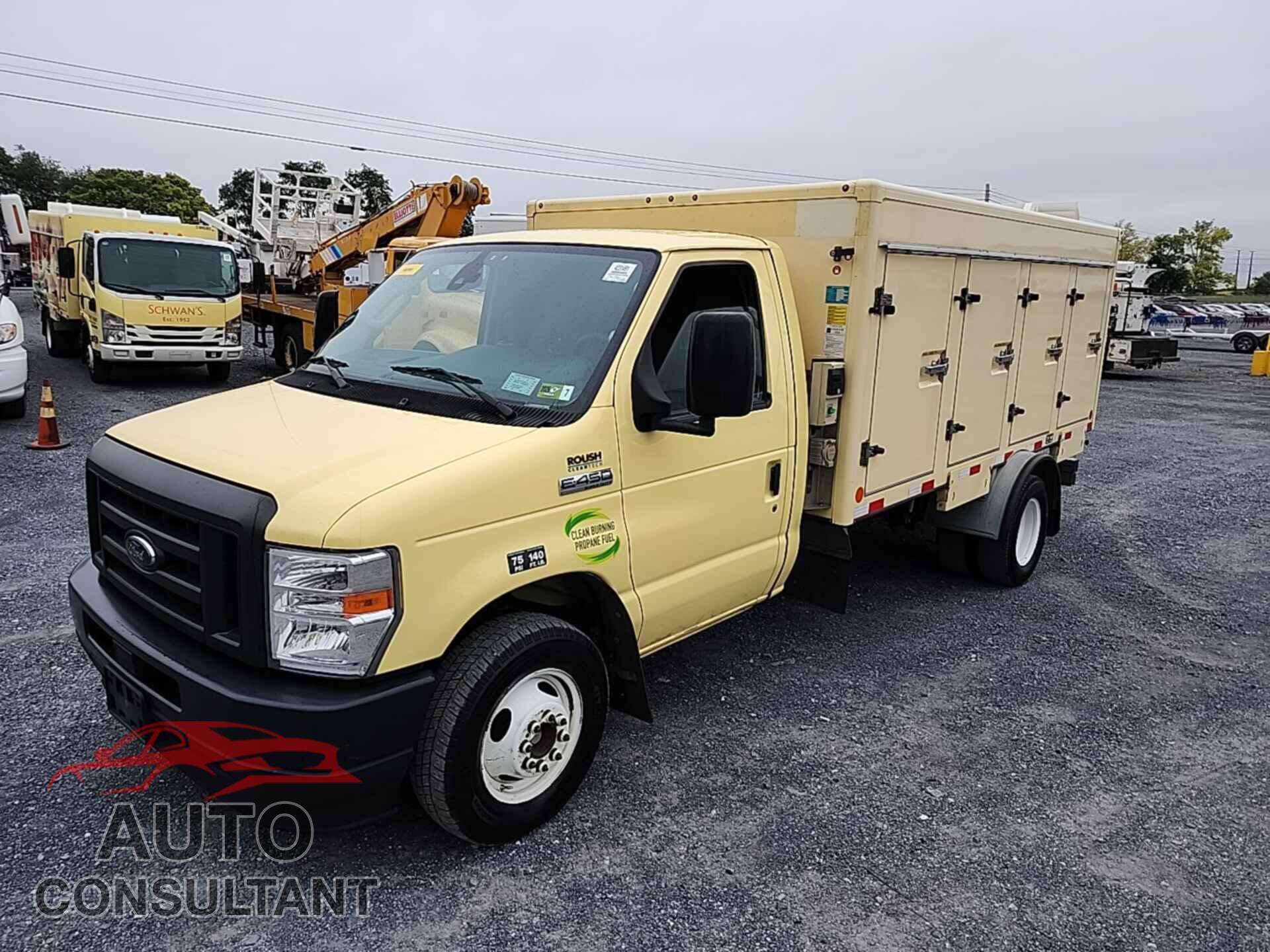 FORD ECONOLINE 2022 - 1FDXE4FNXNDC26200