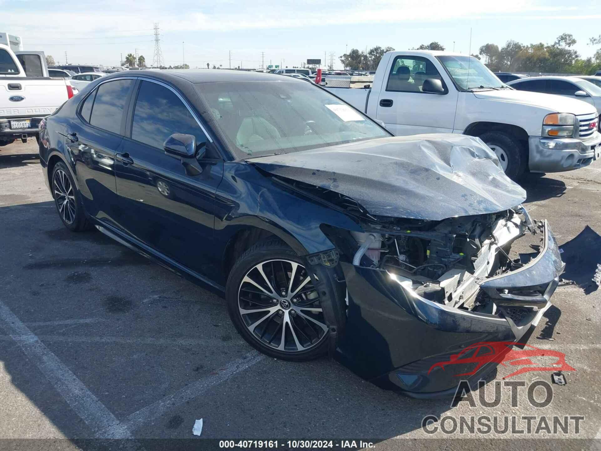 TOYOTA CAMRY 2018 - 4T1B11HKXJU668704