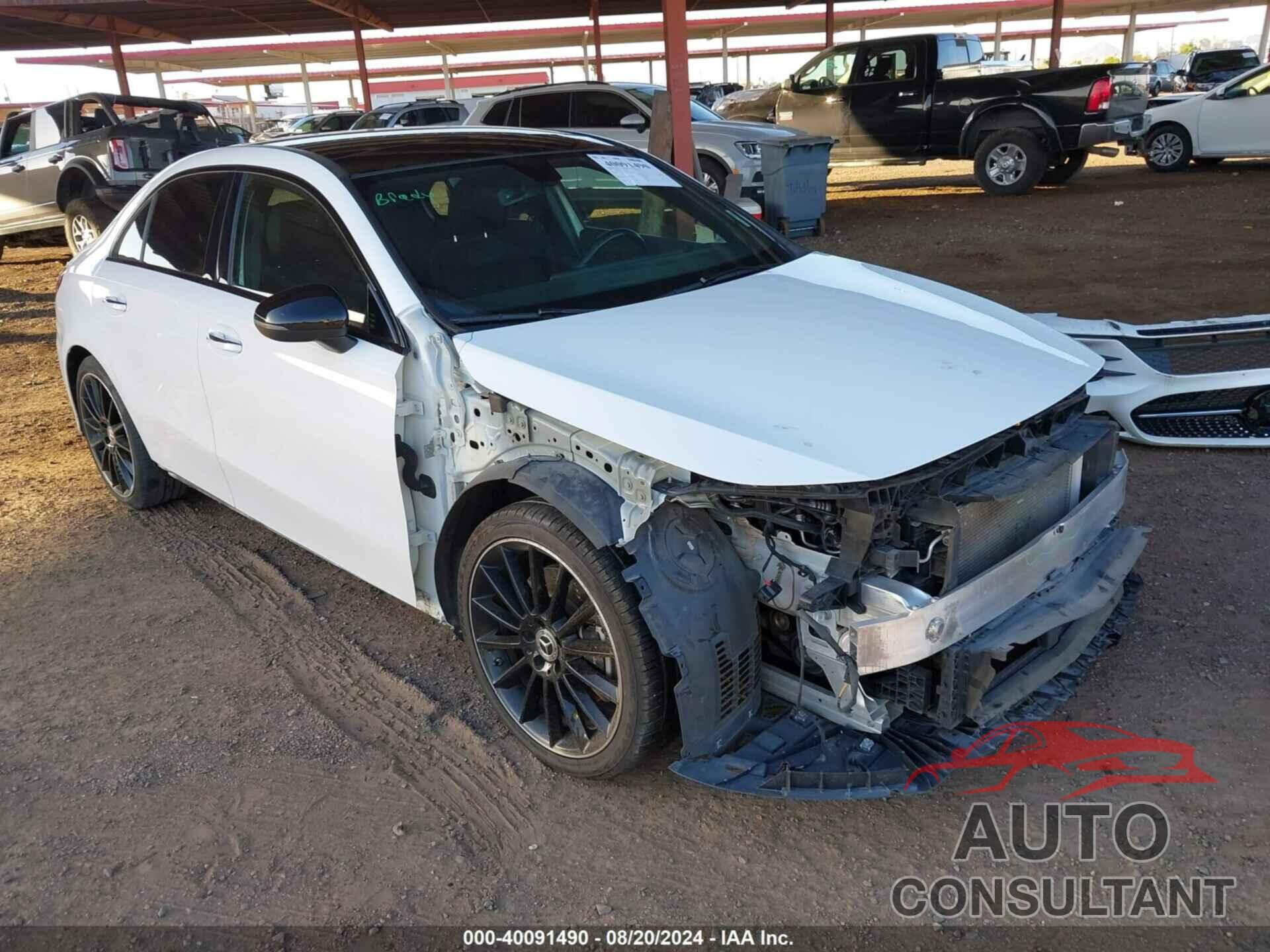 MERCEDES-BENZ A 220 2020 - W1K3G4EB5LJ222967