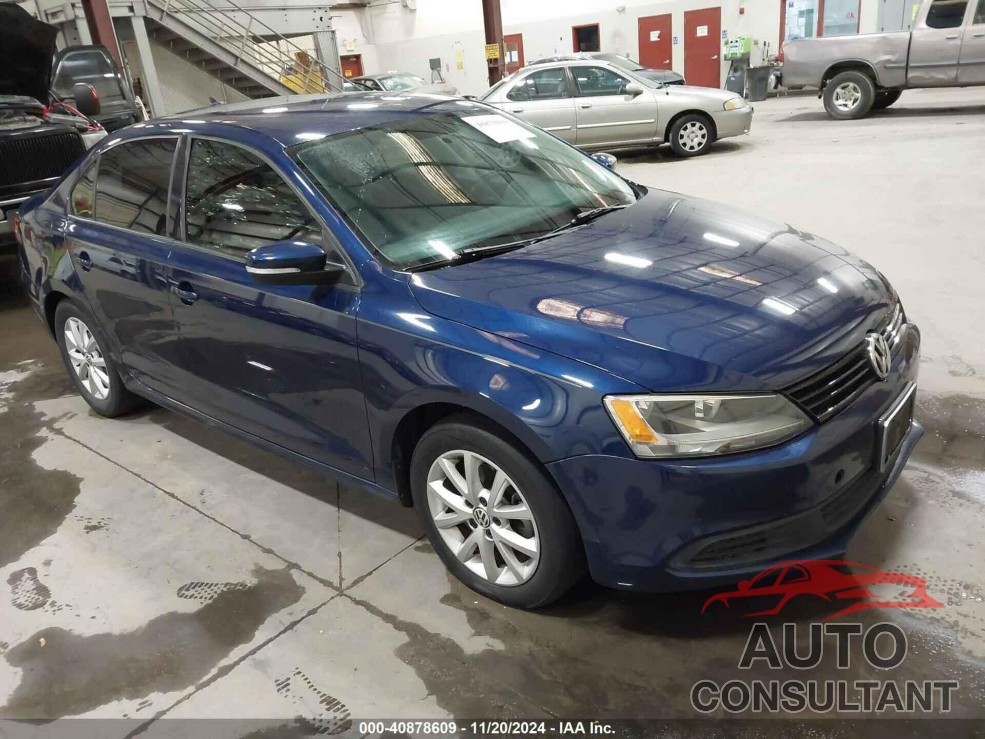 VOLKSWAGEN JETTA 2011 - 3VWDZ7AJ6BM318354
