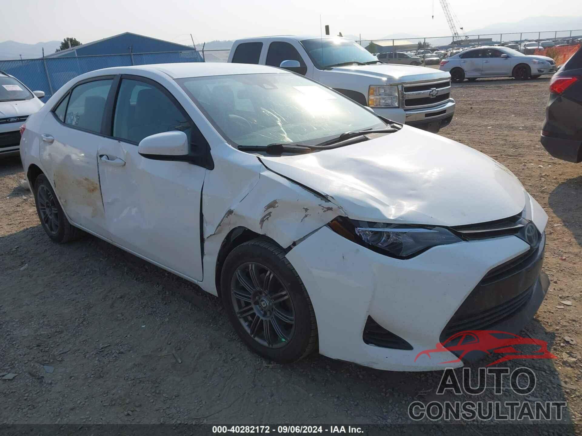 TOYOTA COROLLA 2017 - 5YFBURHE8HP593576